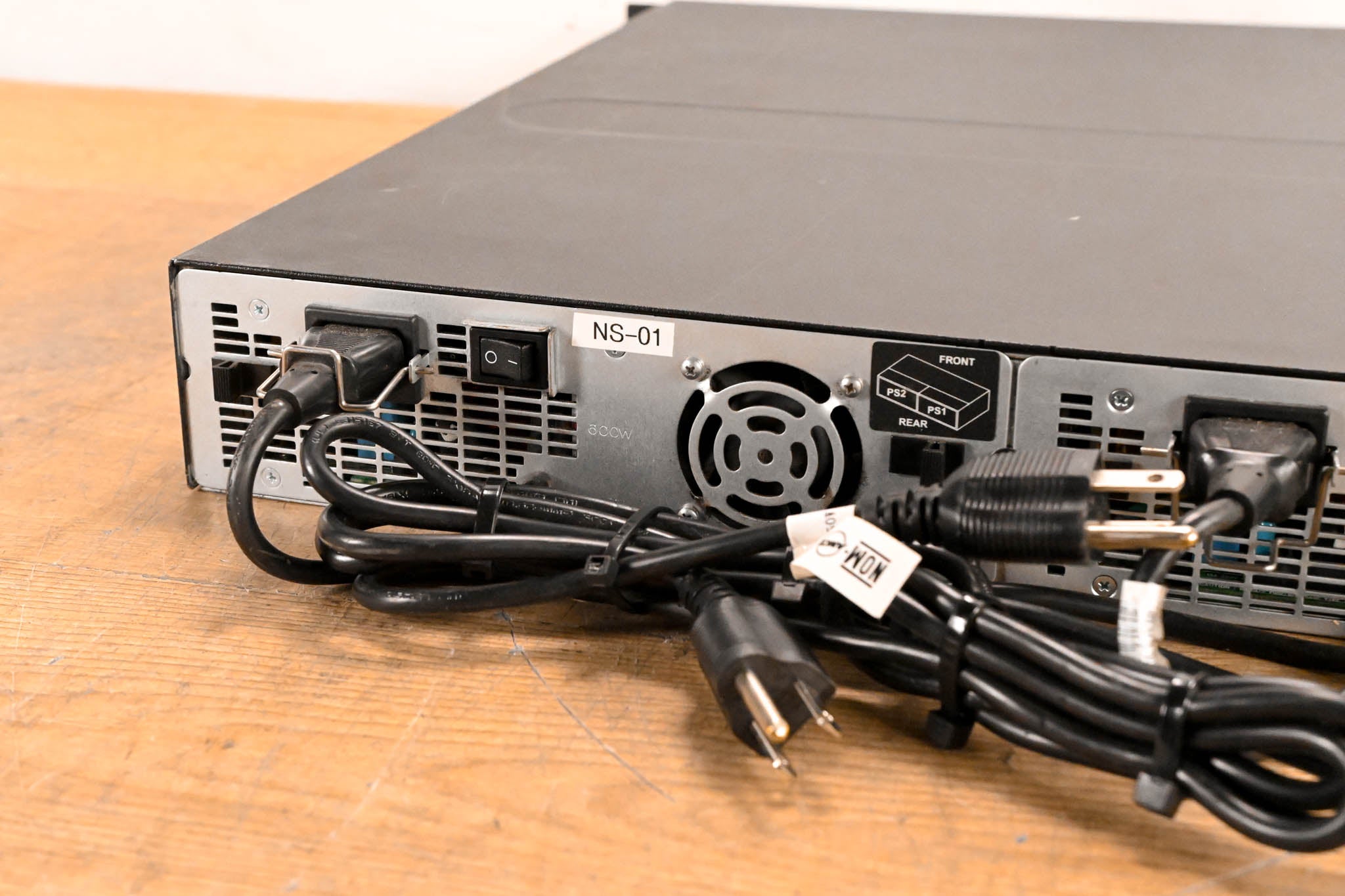 Foundry Networks FastIron FGS648P 48P 1GbE PoE Switch