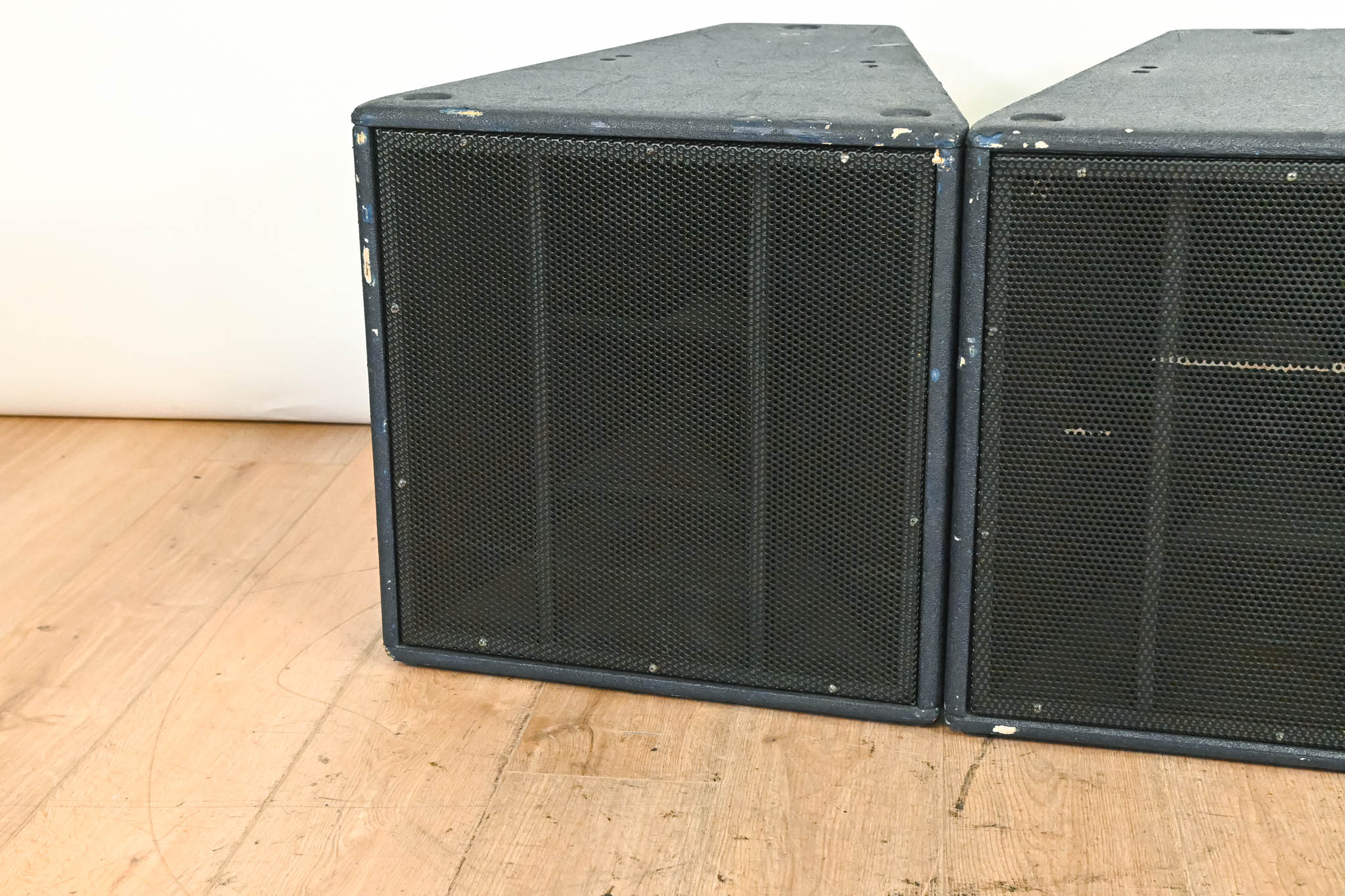 dB Technologies FL10 Fifty Line 10" Passive Mid-High PA Speaker (PAIR)