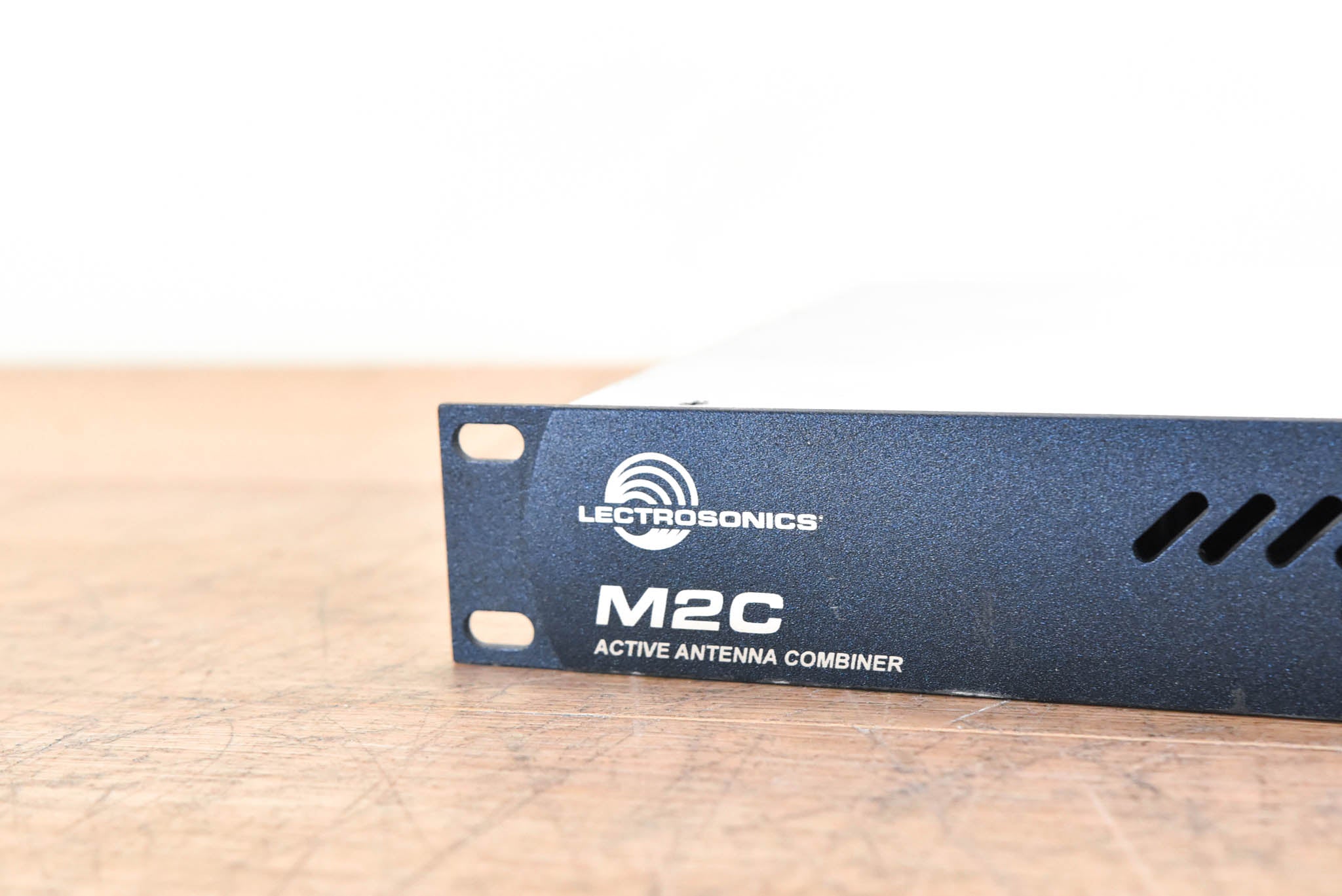 Lectrosonics M2C Active Antenna Combiner - 470-615 MHz