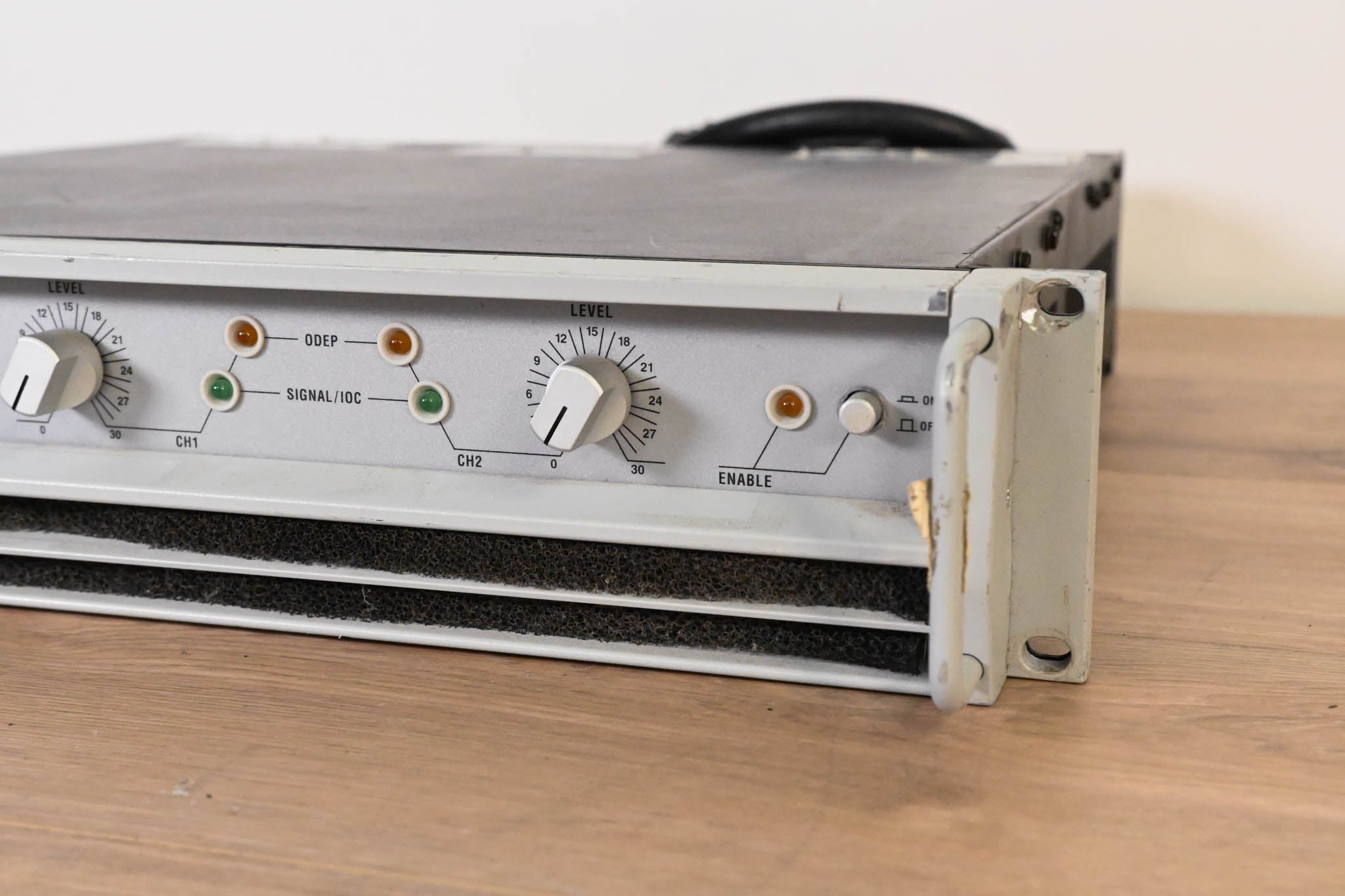 AMCRON MACRO-TECH 3600VZ アムクロンパワーアンプ ① 【公式通販】