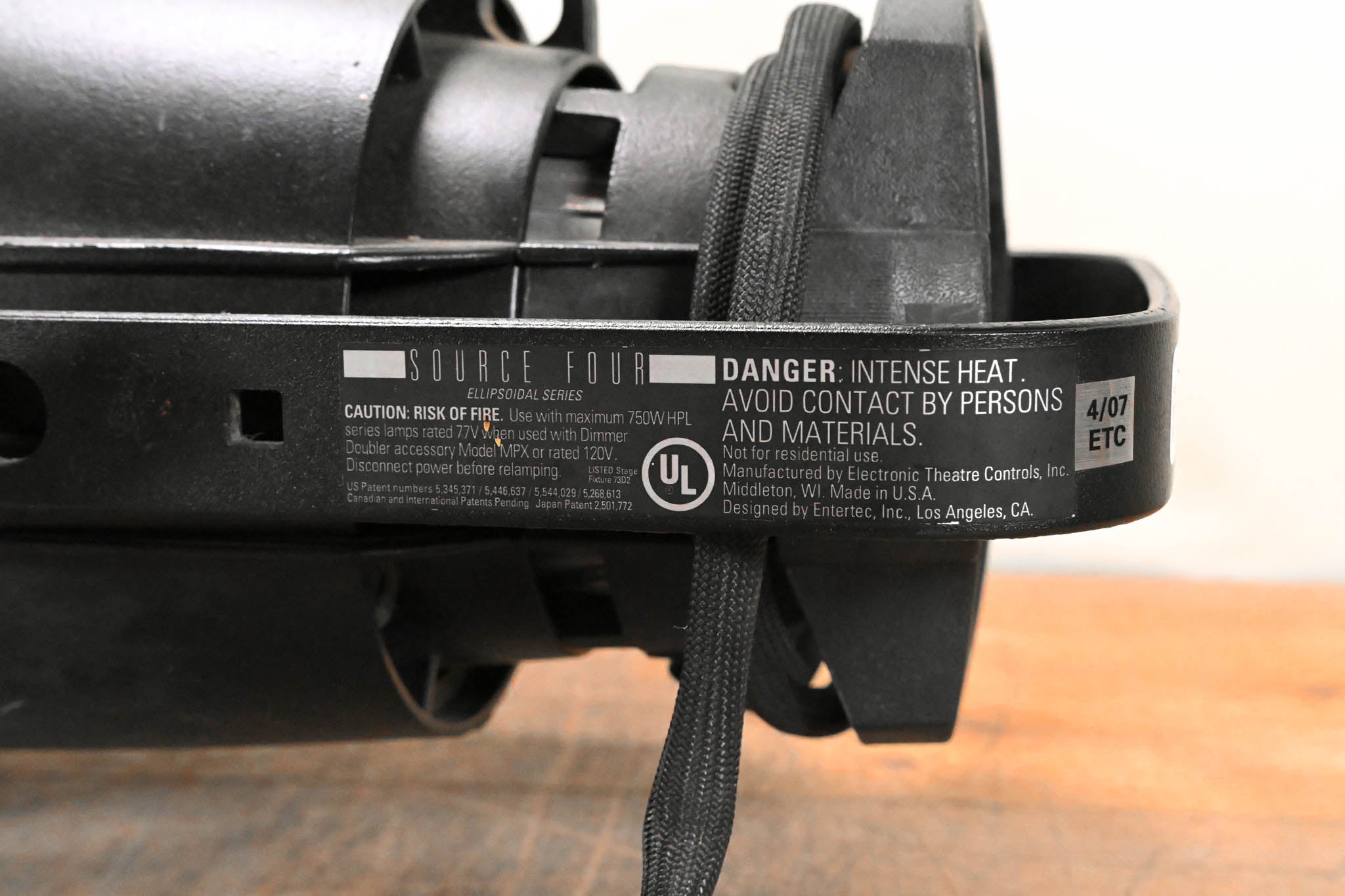 ETC Source Four Zoom 15-30 Degree 750 Ellipsoidal Light