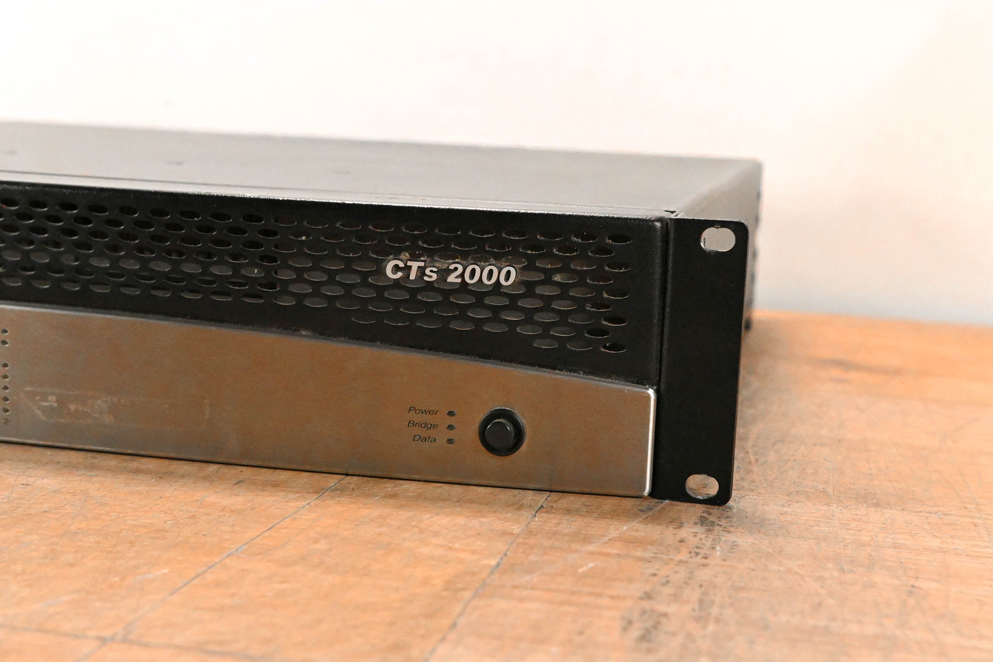 Crown CTs 2000 2-Channel 1000W Power Amplifier