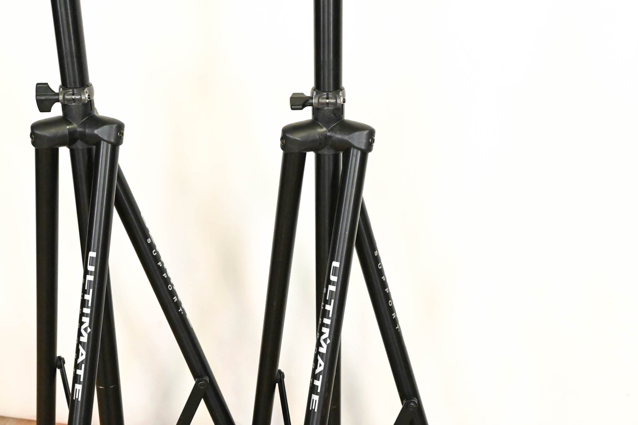 Ultimate Support TS-110B Tripod Speaker Stand (PAIR)