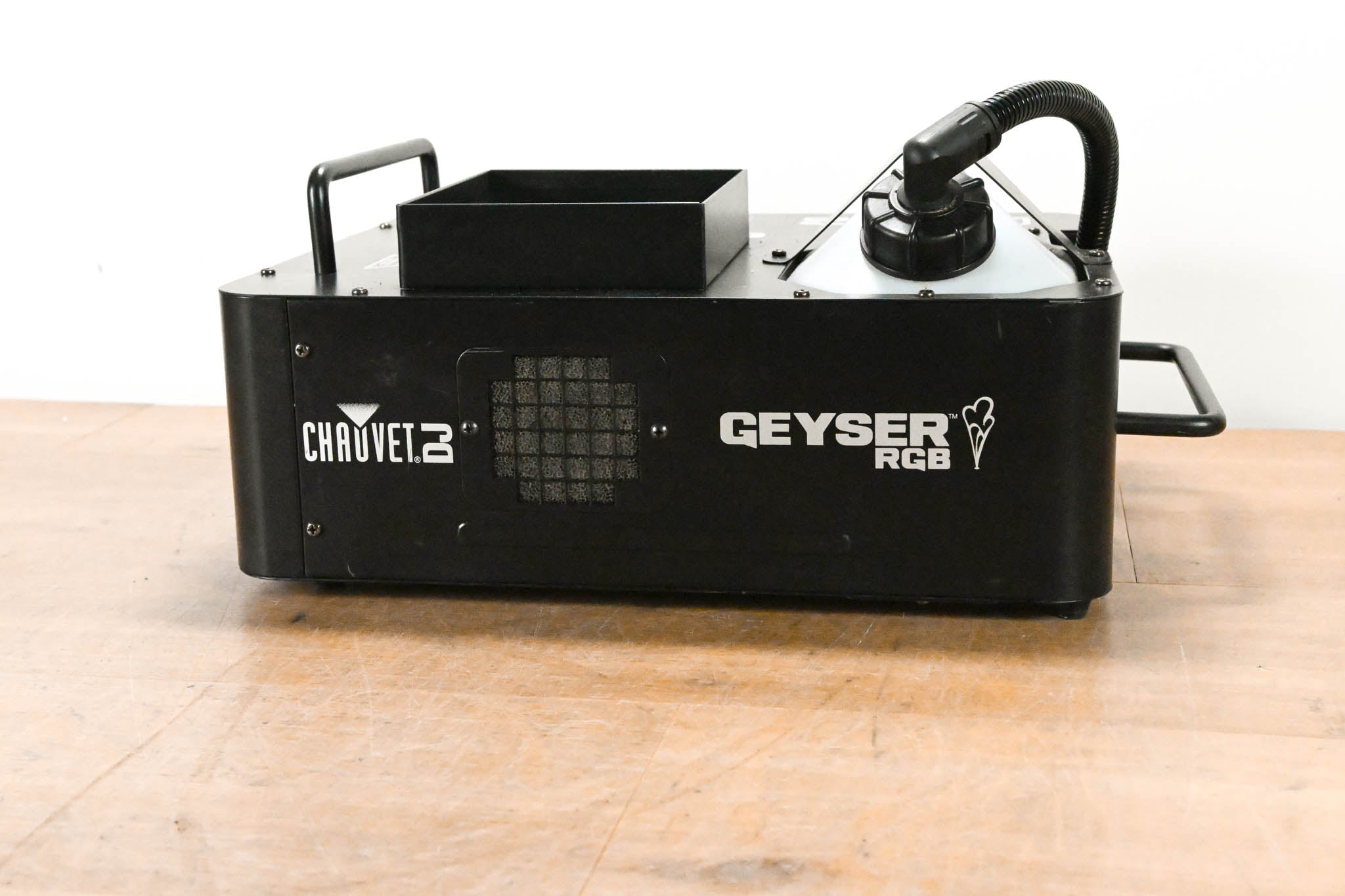 Chauvet Geyser RGB Ver 3 LED Lighting Effect and Fog Machine