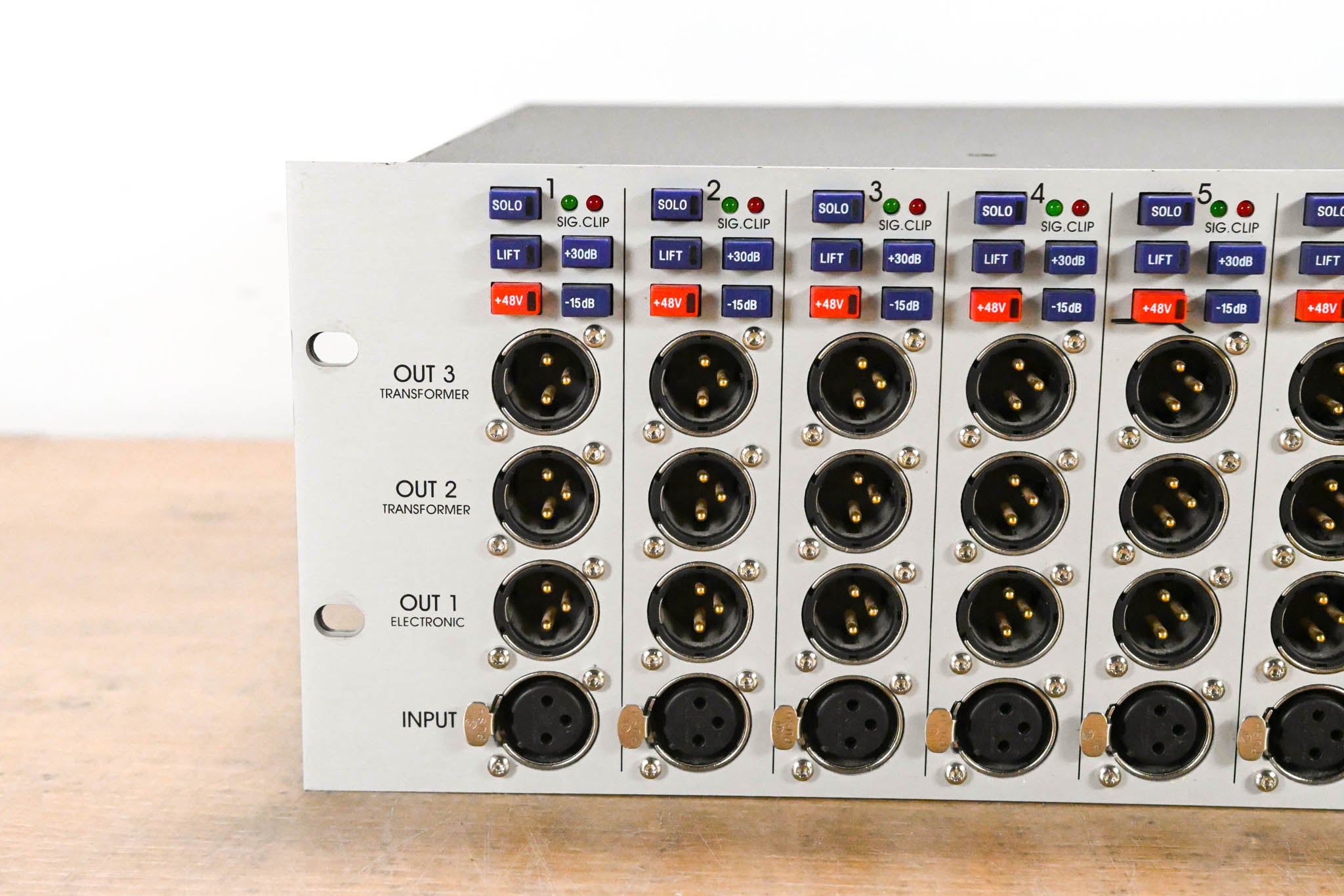 Klark Teknik DN1248+ Microphone Splitter