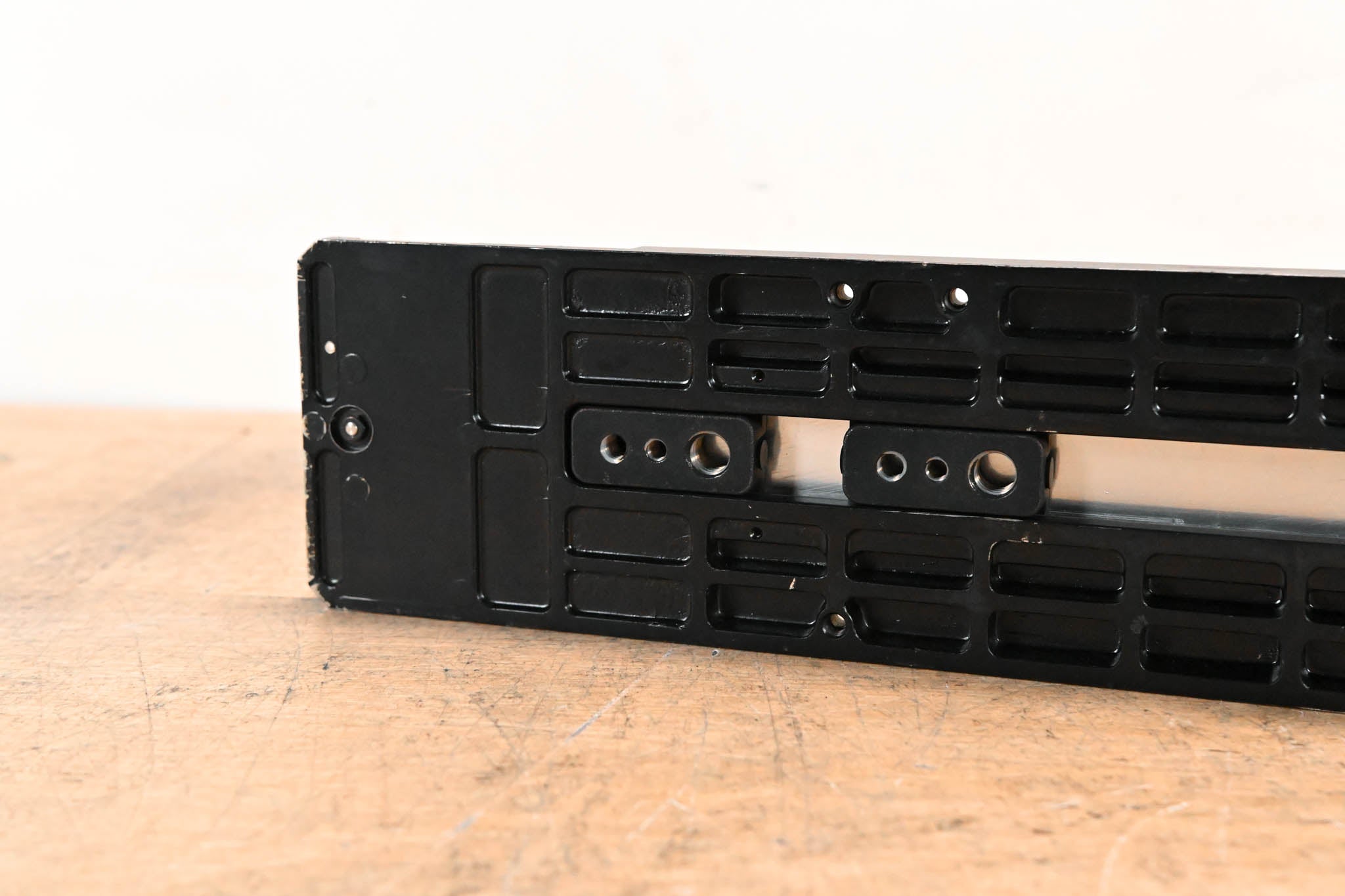 Ikegami T-791 Tripod Mounting Plate
