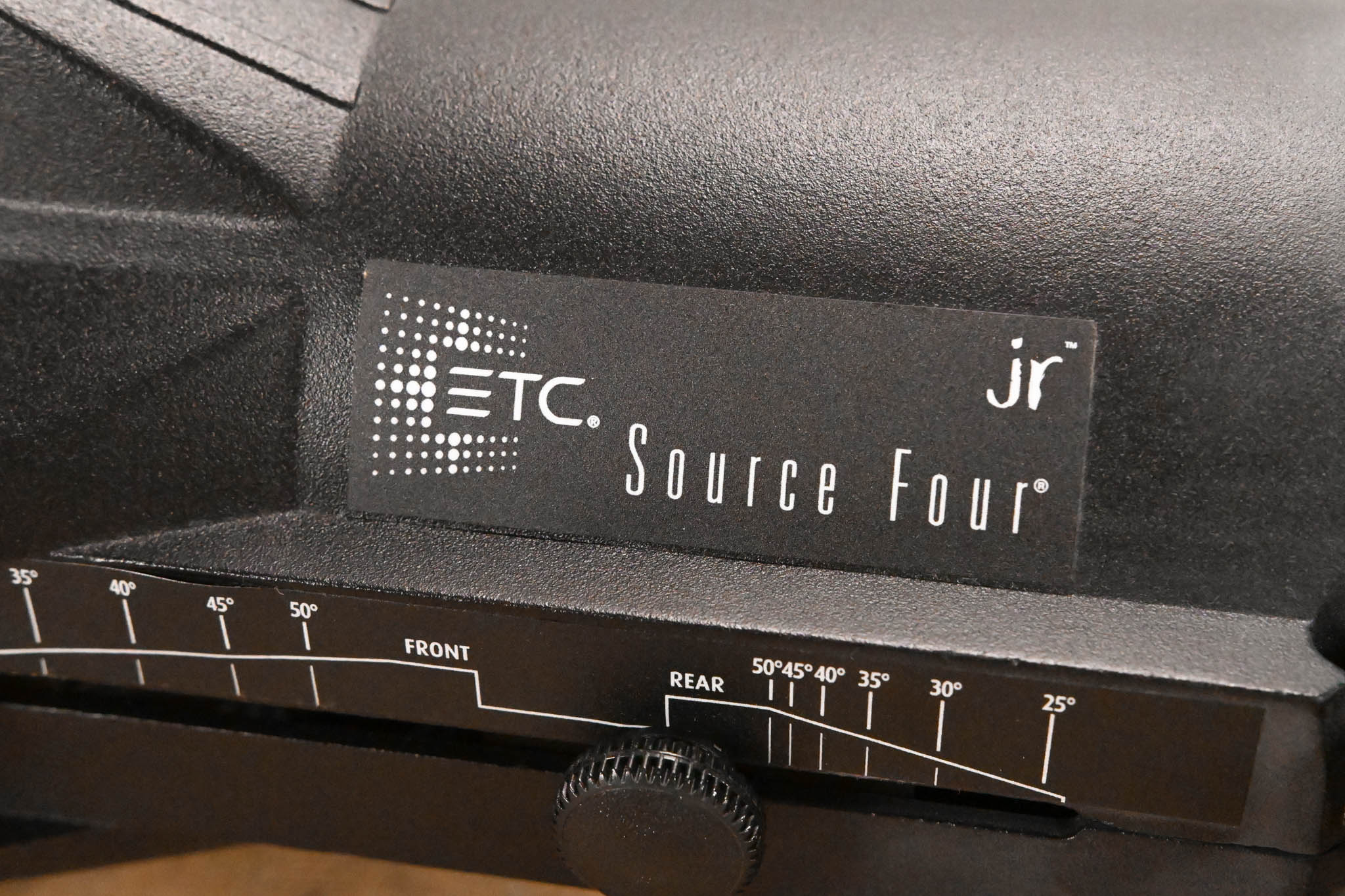 ETC Source Four Jr 25-50 Degree Zoom 575 Ellipsoidal Light