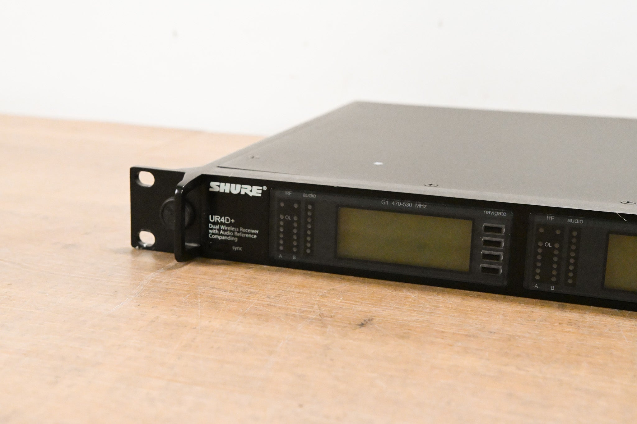 Shure UR4D+ Dual-Channel Wireless Receiver - G1 Band: 470-530 MHz