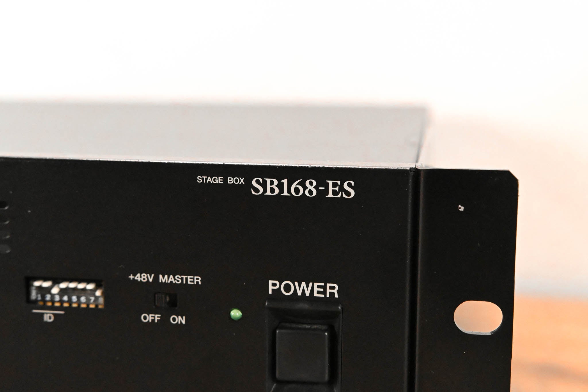 Yamaha SB168-ES 16-Channel EtherSound Stage Box
