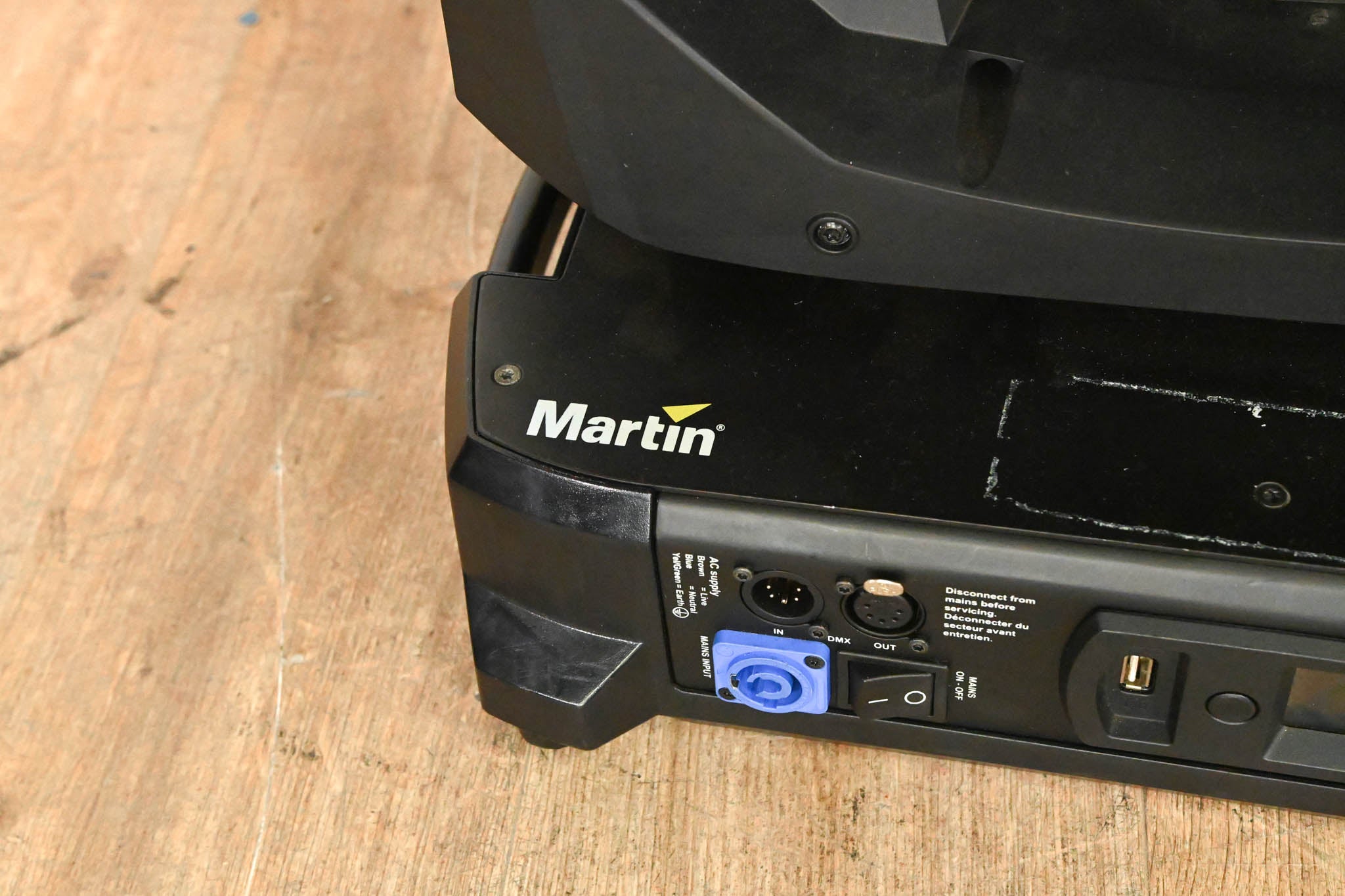 Martin MAC Viper Profile High Output Discharge-Based Moving Light