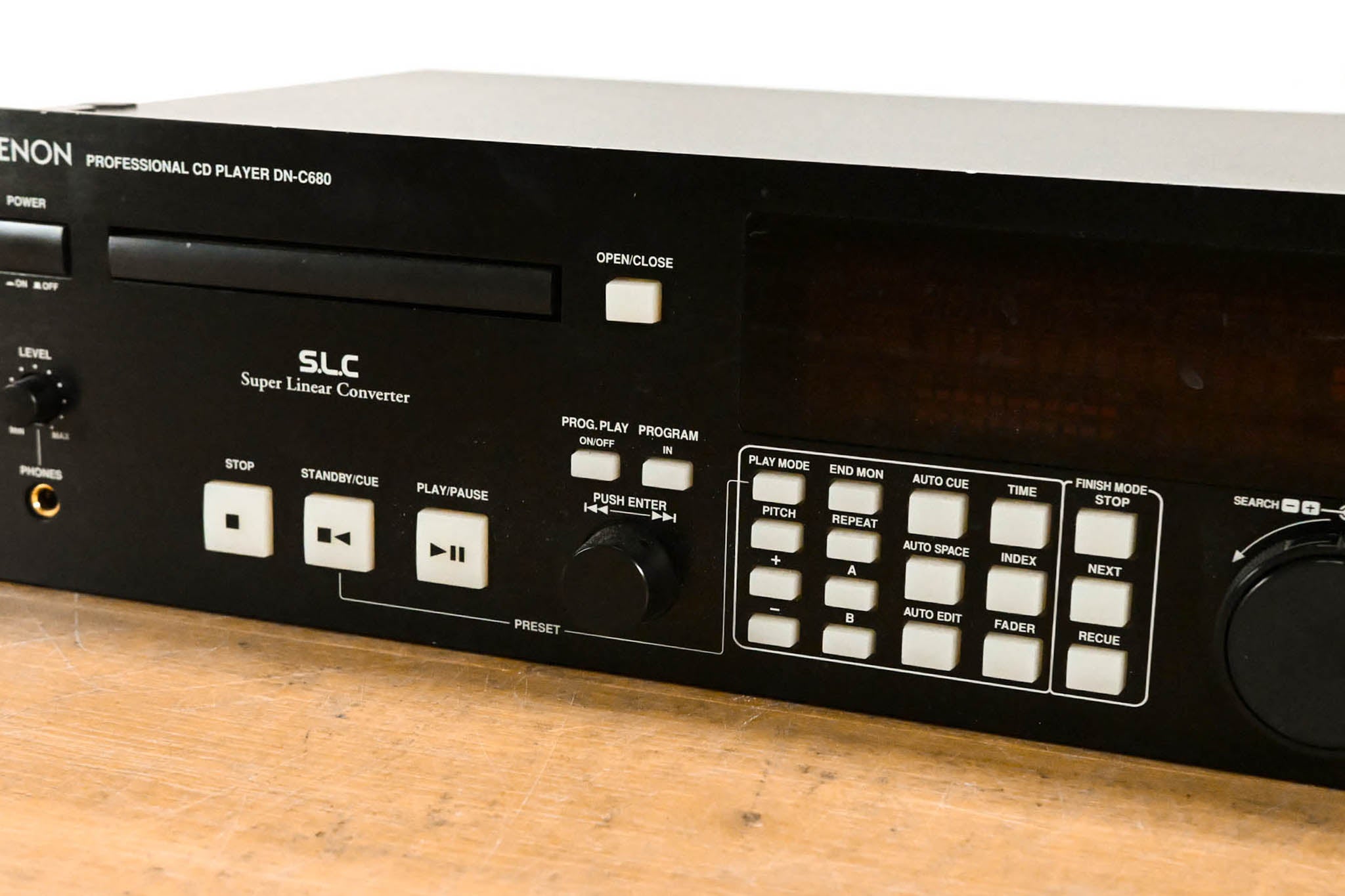 Denon DN-C680 Professional CD Player