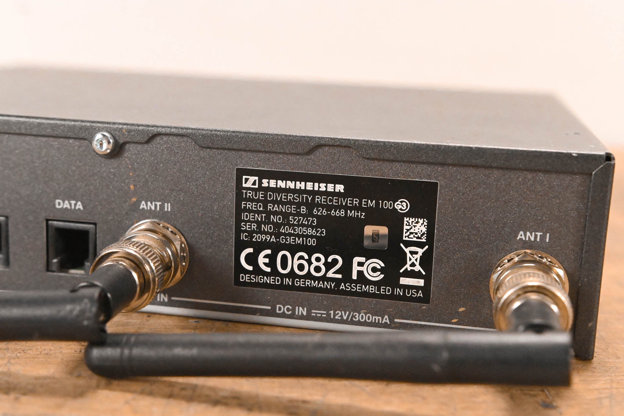 Sennheiser EM 100 G3 Wireless Receiver - 626-668 MHz (NO POWER SUPPLY)