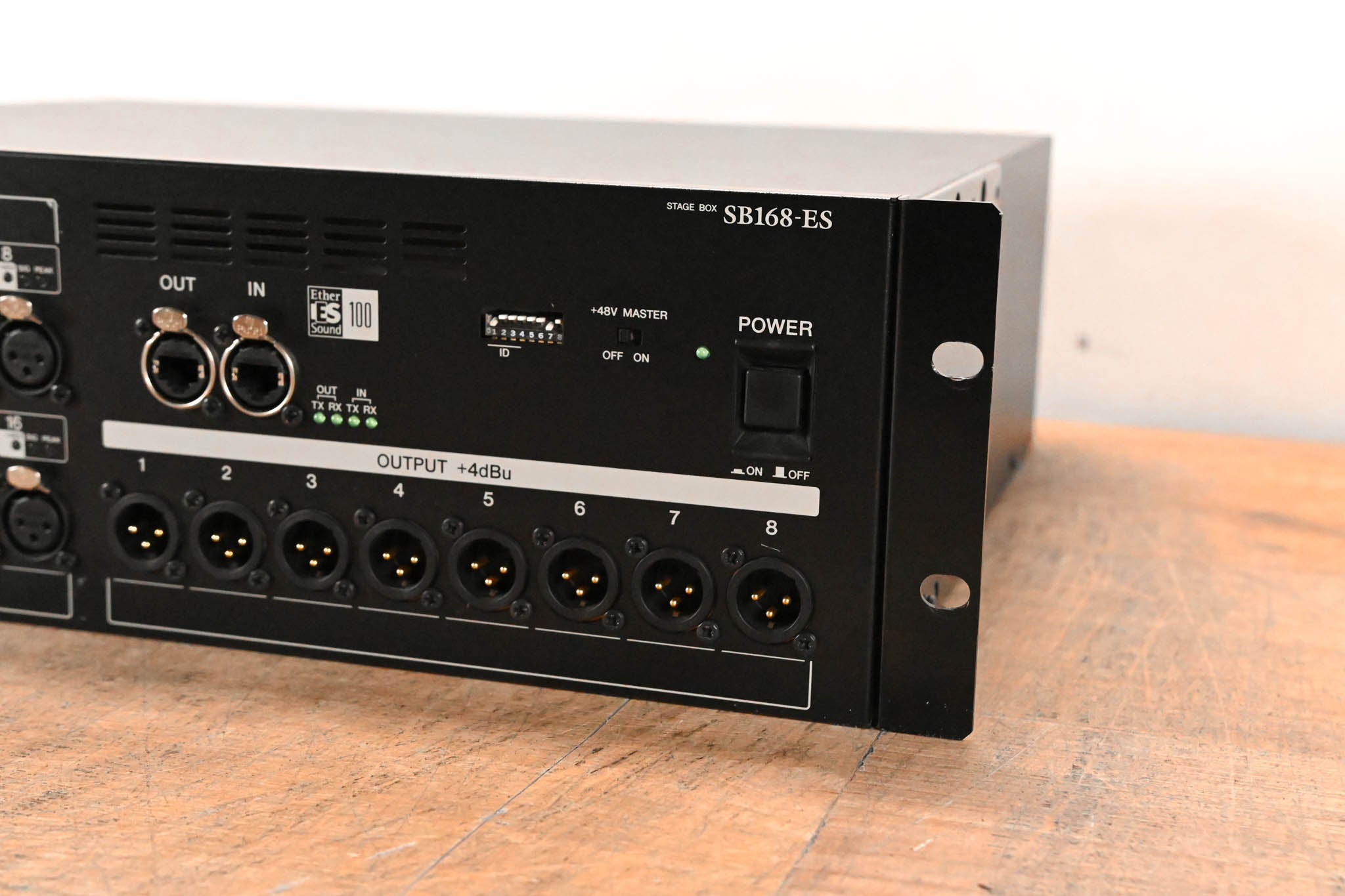 Yamaha SB168-ES 16-Channel EtherSound Stage Box