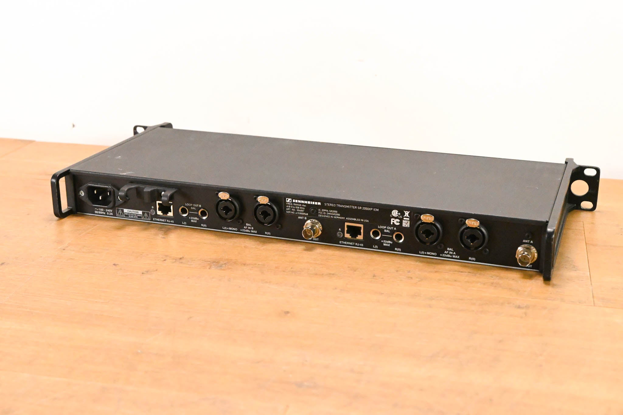 Sennheiser SR 2050XP IEM Stereo Wireless Transmitter - Aw: 516-558 MHz