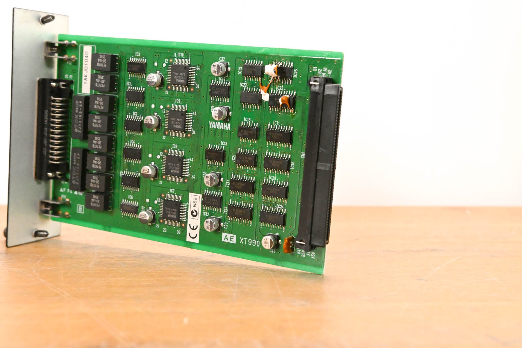 Yamaha MY8-AE 8-Channel AES/EBU Input/Output Card