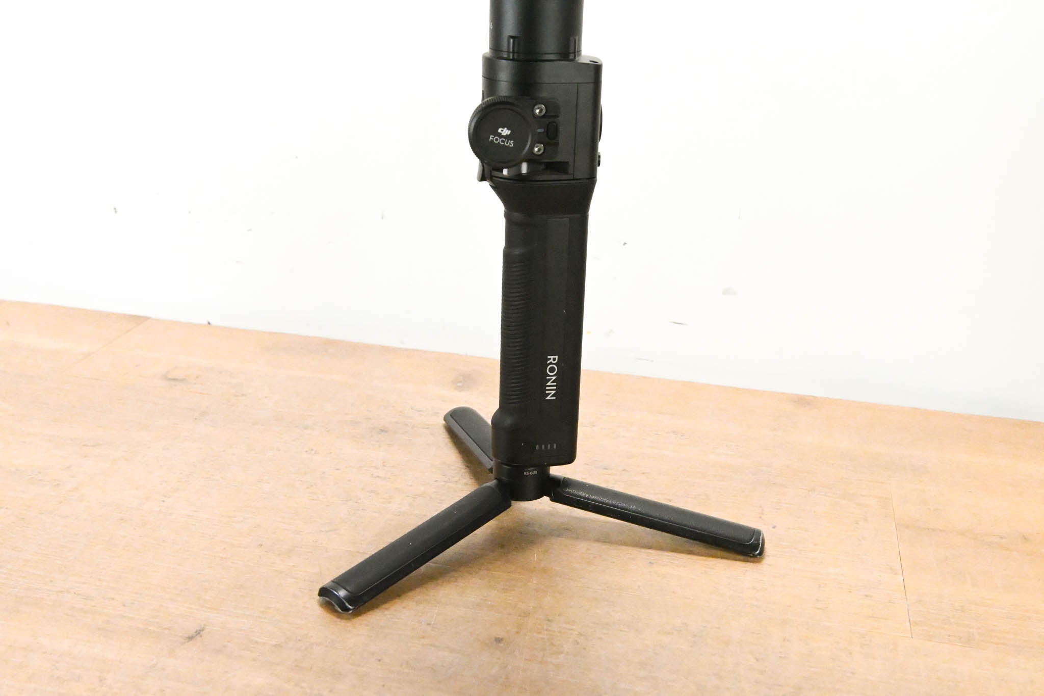 DJI Ronin-S 3-Axis Motorized Gimbal Stabilizer