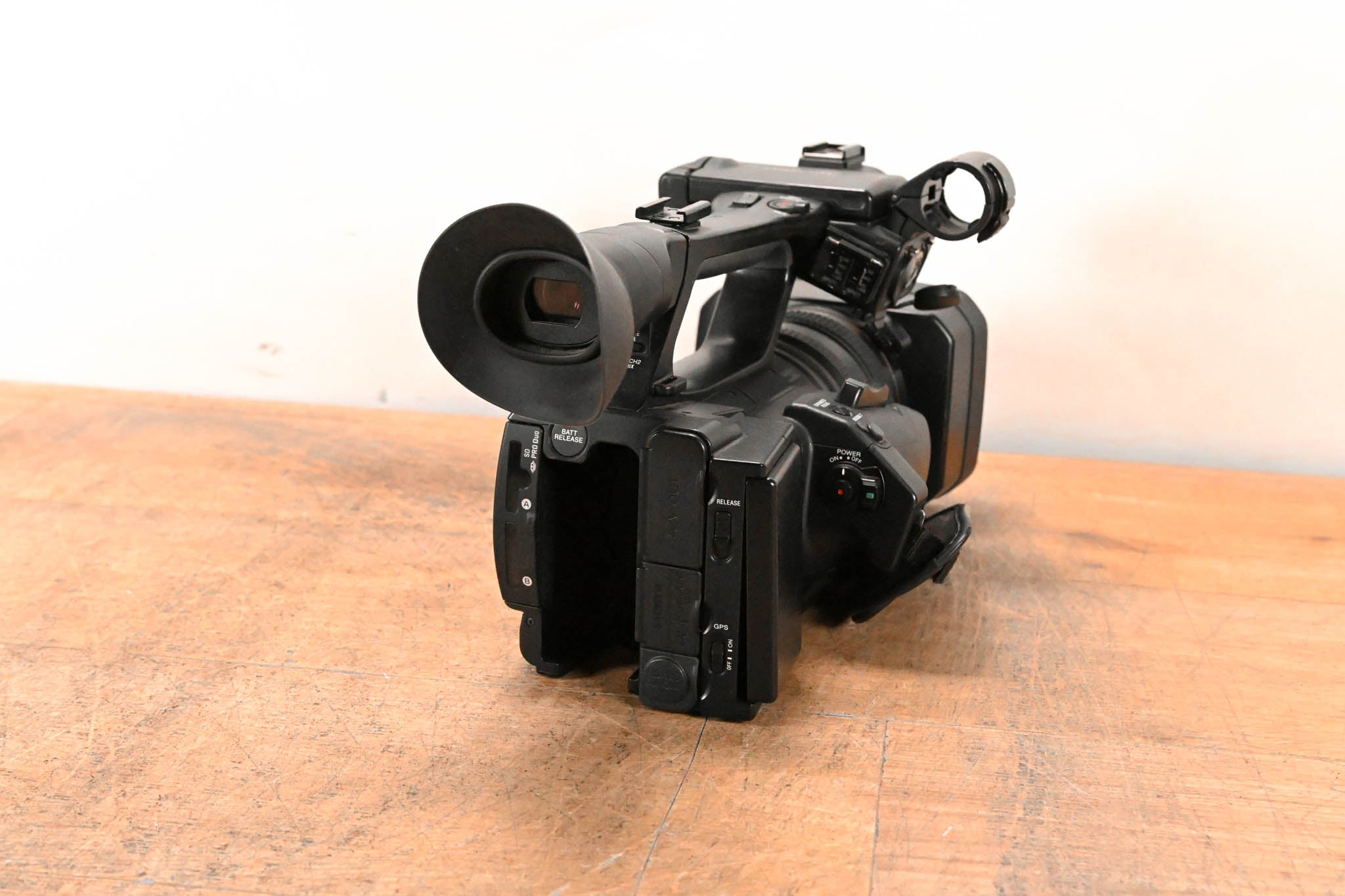 Sony HXR-NX5U NXCAM Professional Camcorder
