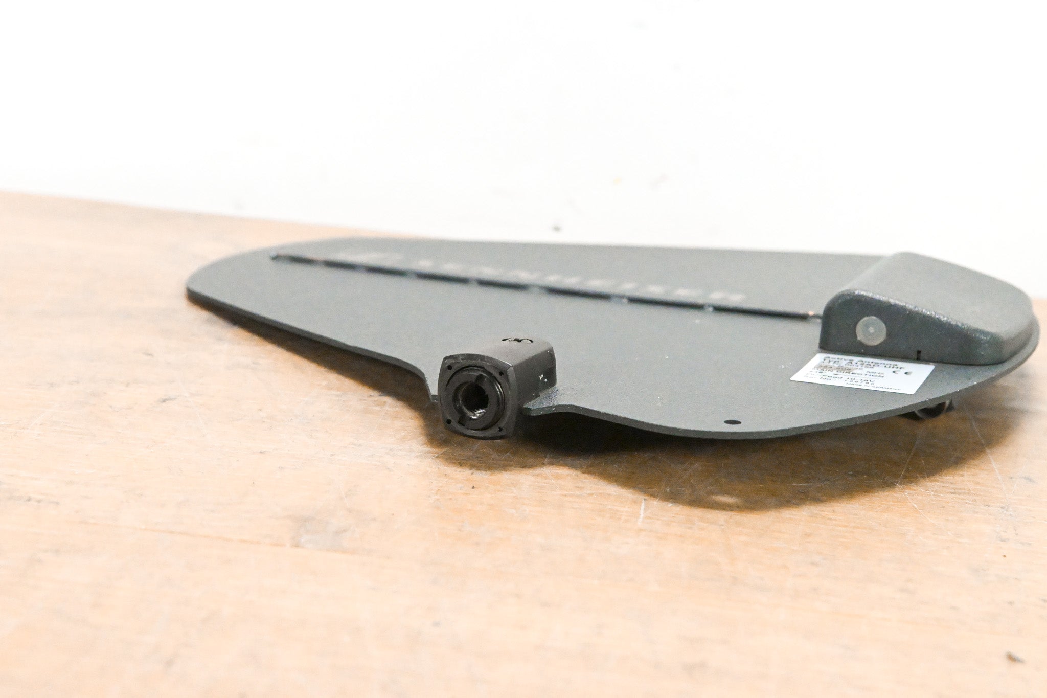 Sennheiser A12AD-UHF Active Antenna 584-608 MHz