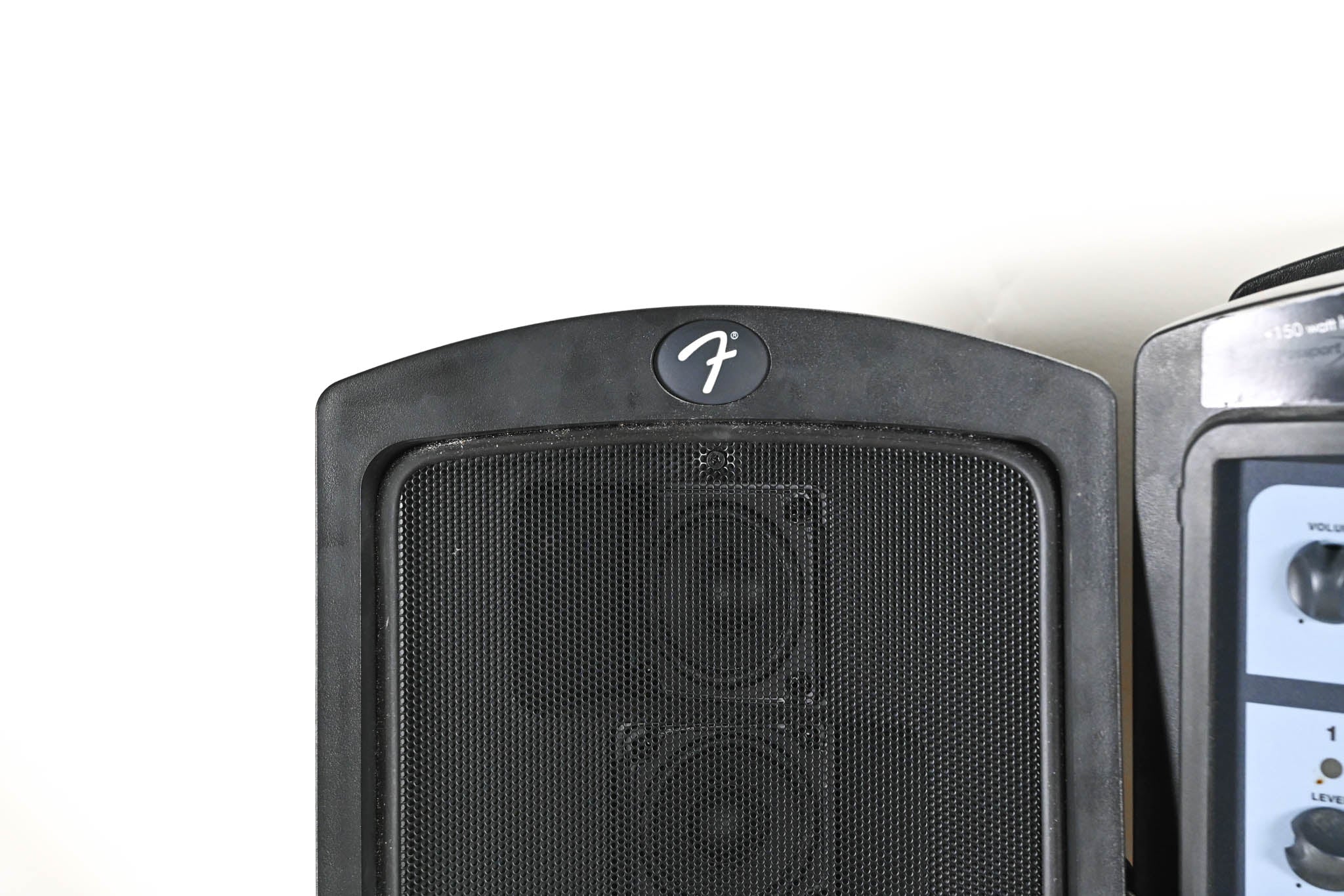 Fender Passport 150 Pro 4-Channel Portable PA System