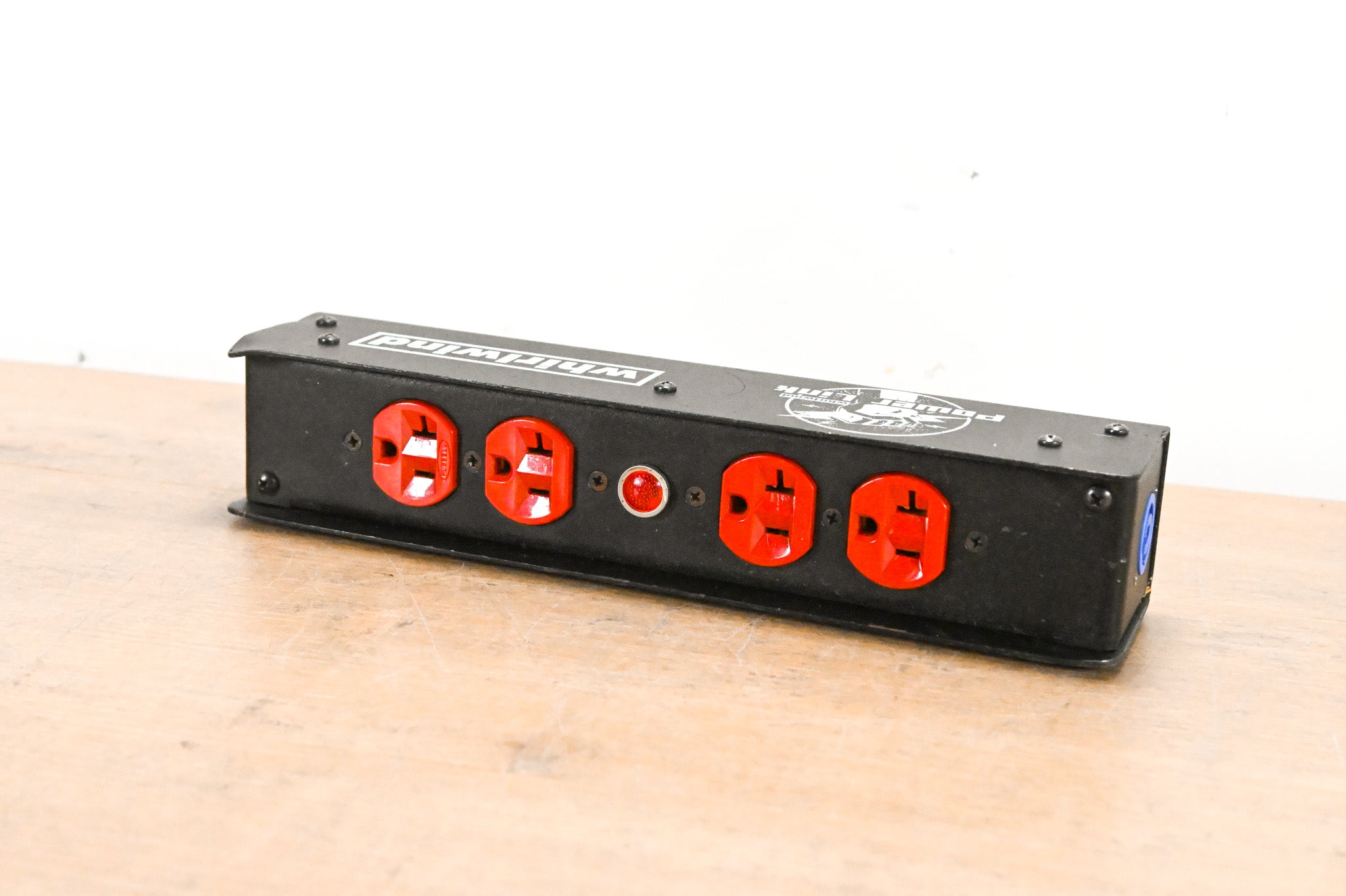 Whirlwind PL1-420 PowerLink Box w/ Powercon In/Out & Edison Receptacles