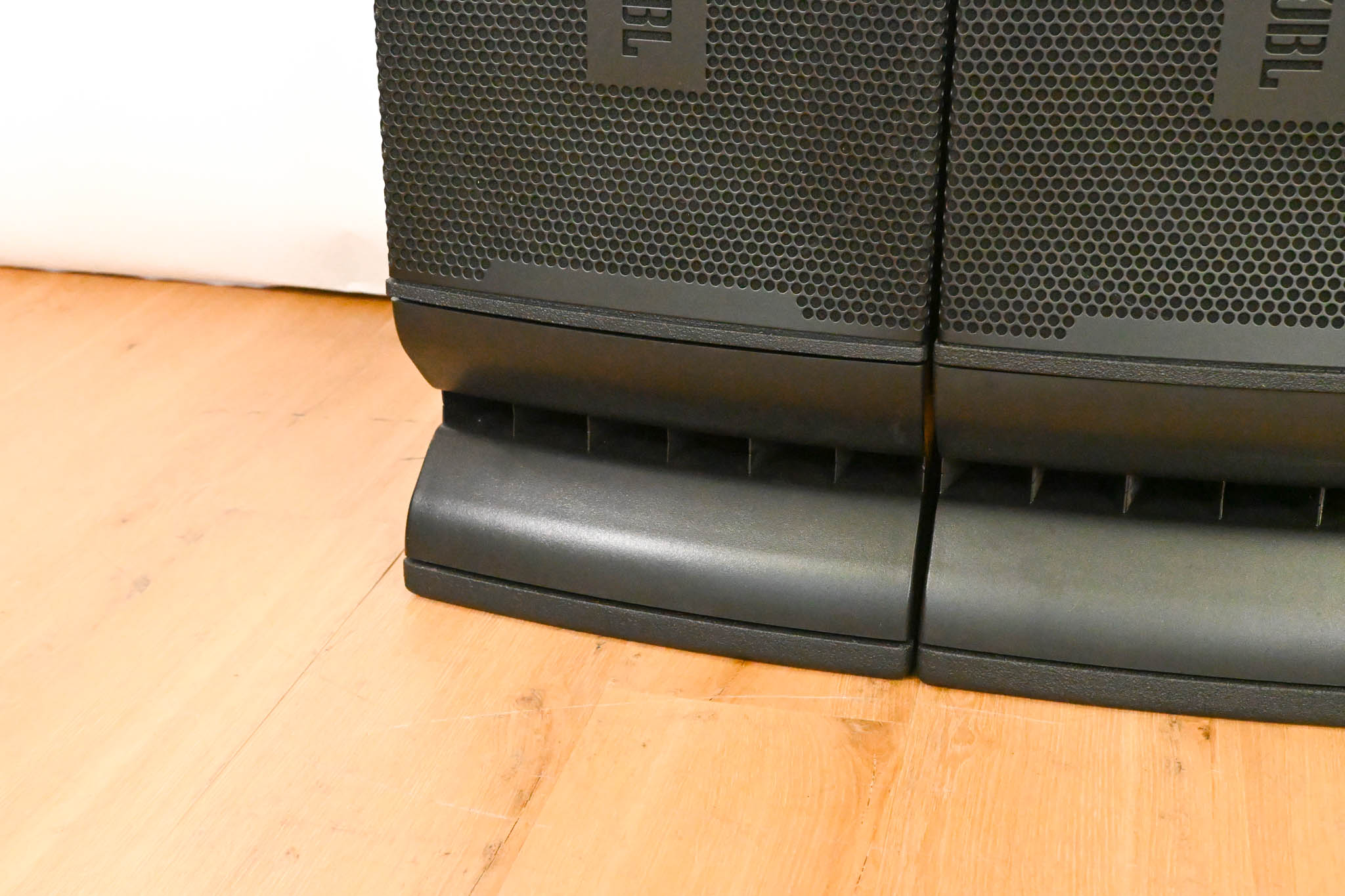 JBL VRX932LA-1 12" Two-Way Line Array Loudspeaker System (PAIR)