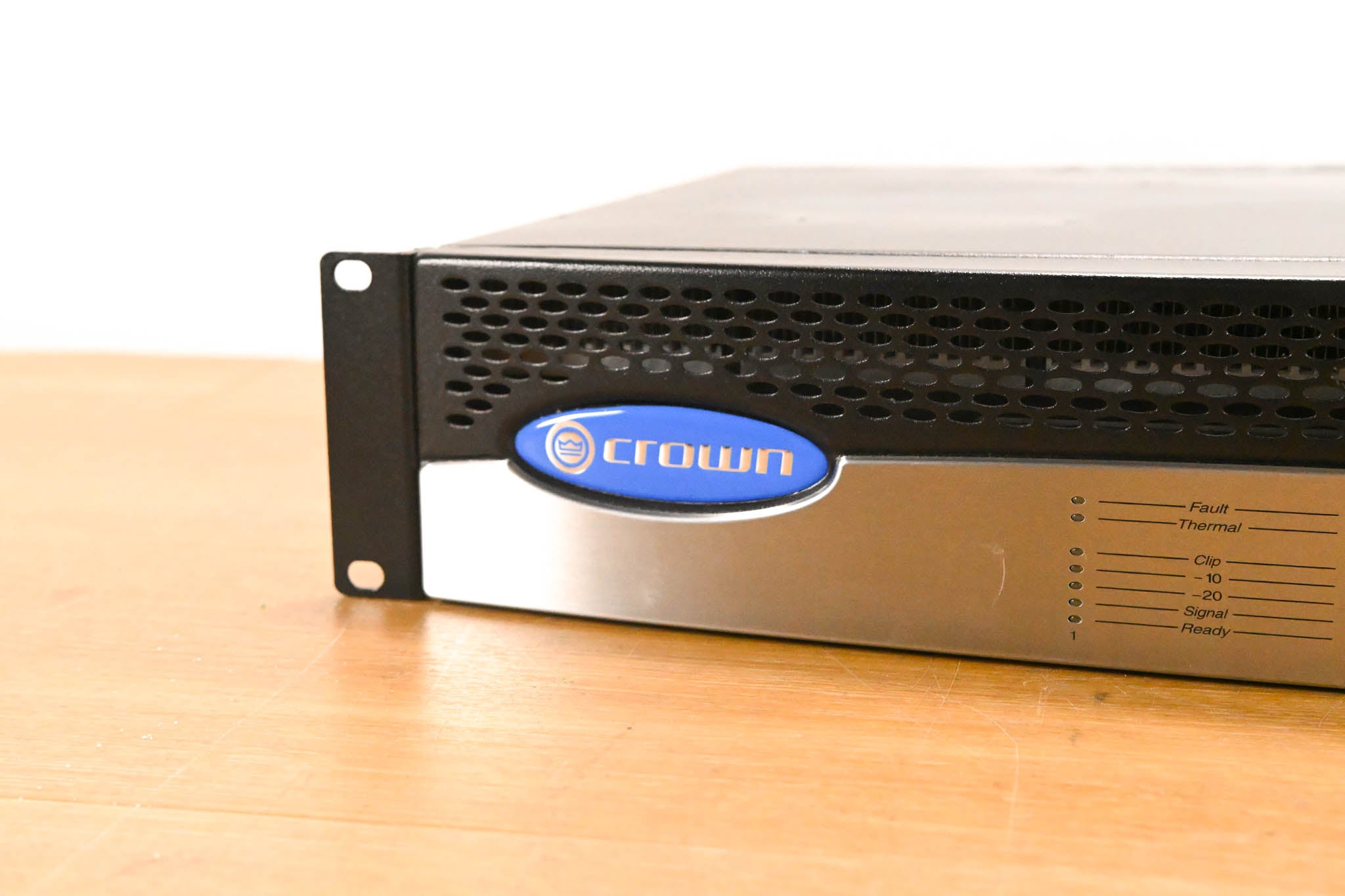 Crown CTs 2000 2-Channel 1000W Power Amplifier