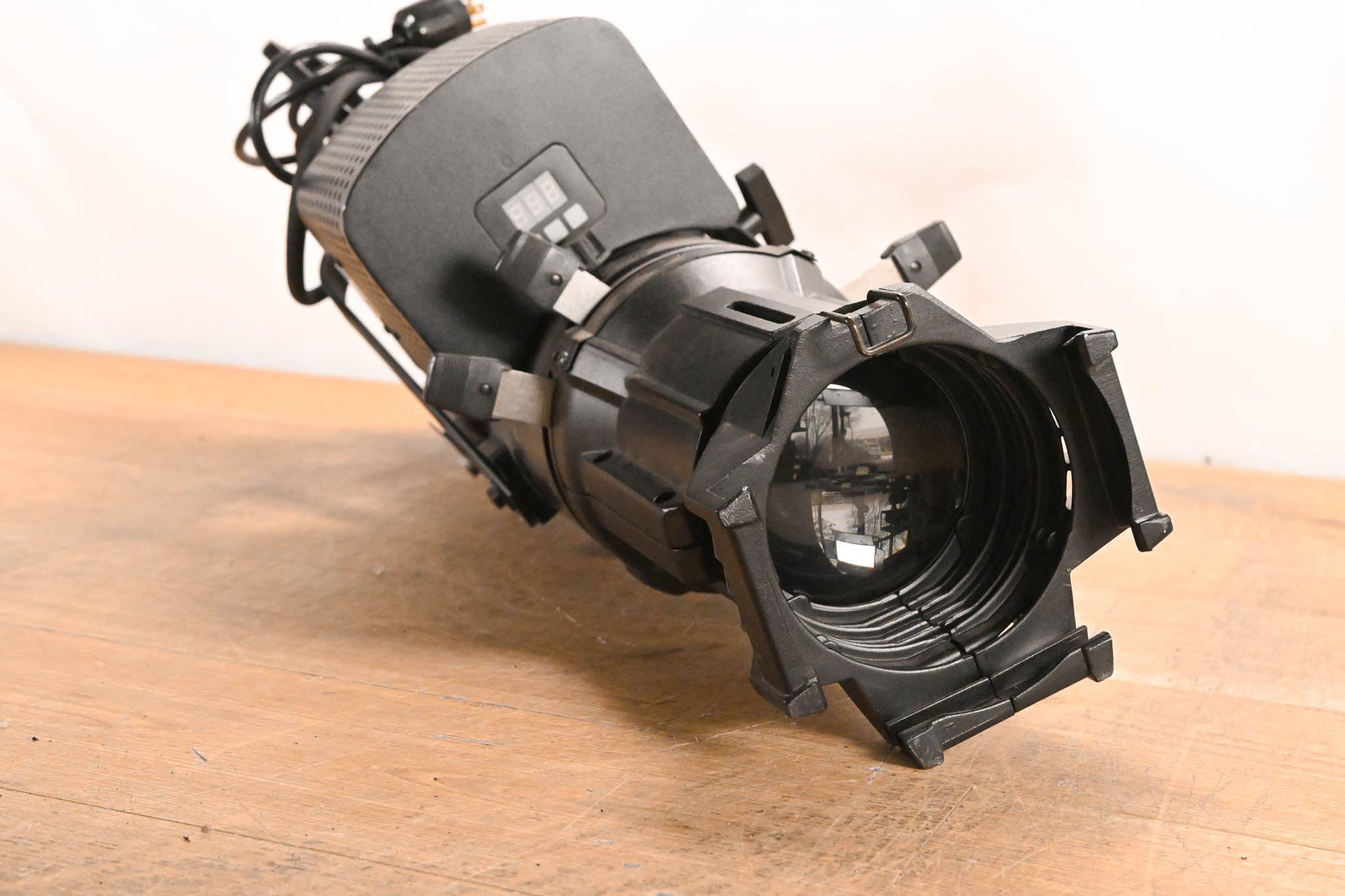 ETC Source Four 750 26 Degree Leko w/OceanOptics SeaChanger Color Engine