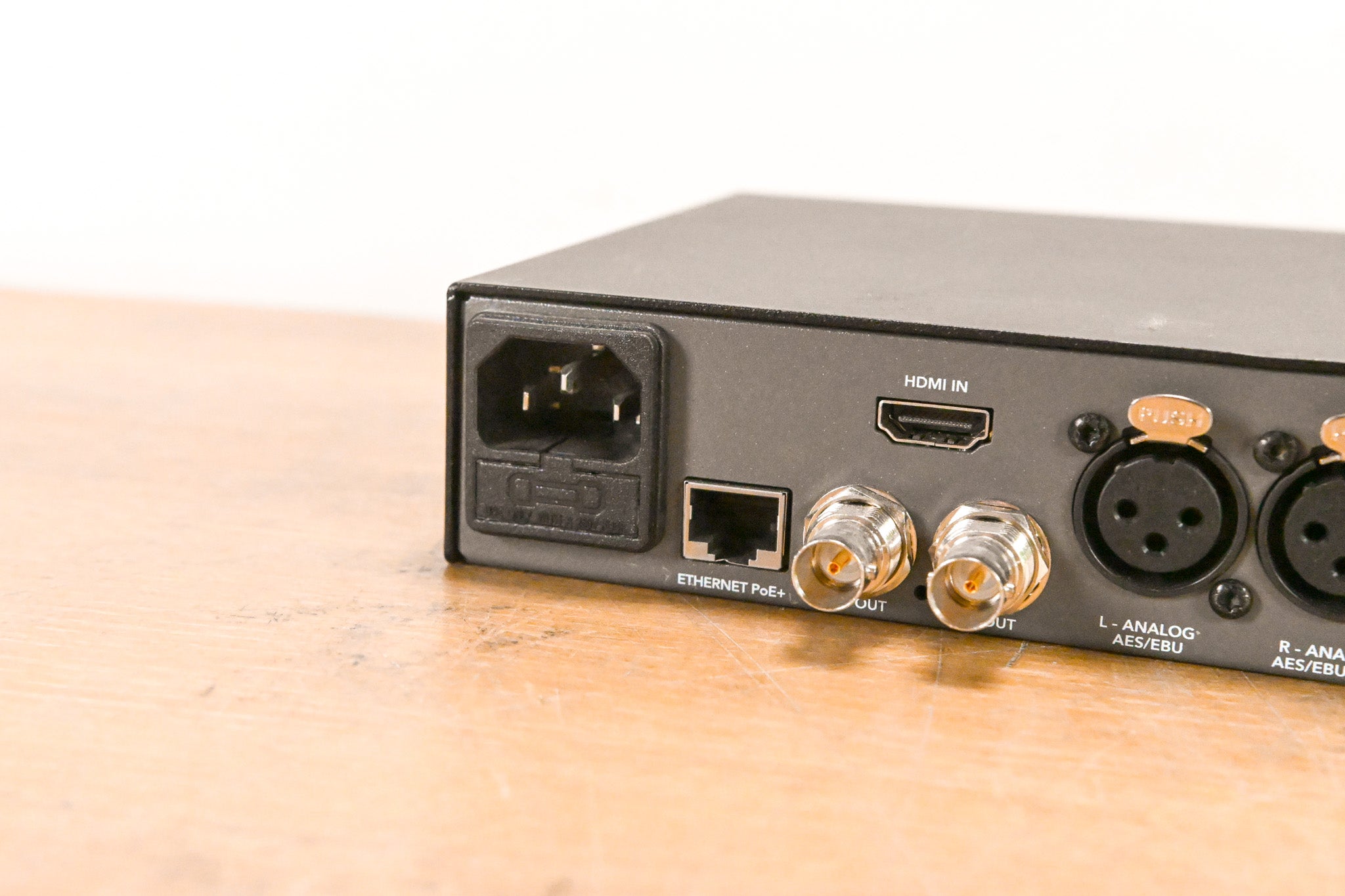 Blackmagic Design Teranex Mini HDMI to SDI 12G