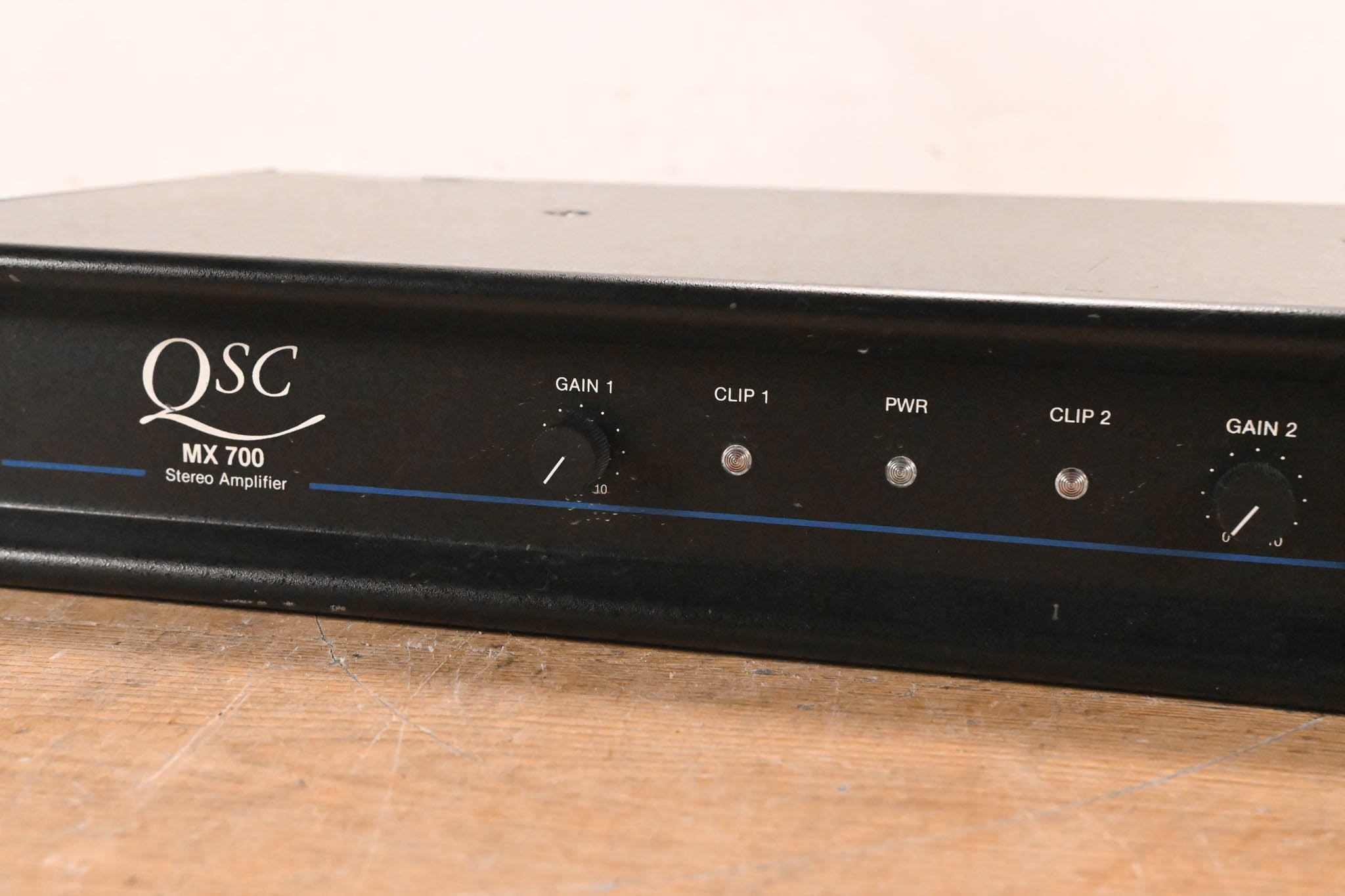 QSC MX 700 2-Channel Power Amplifier