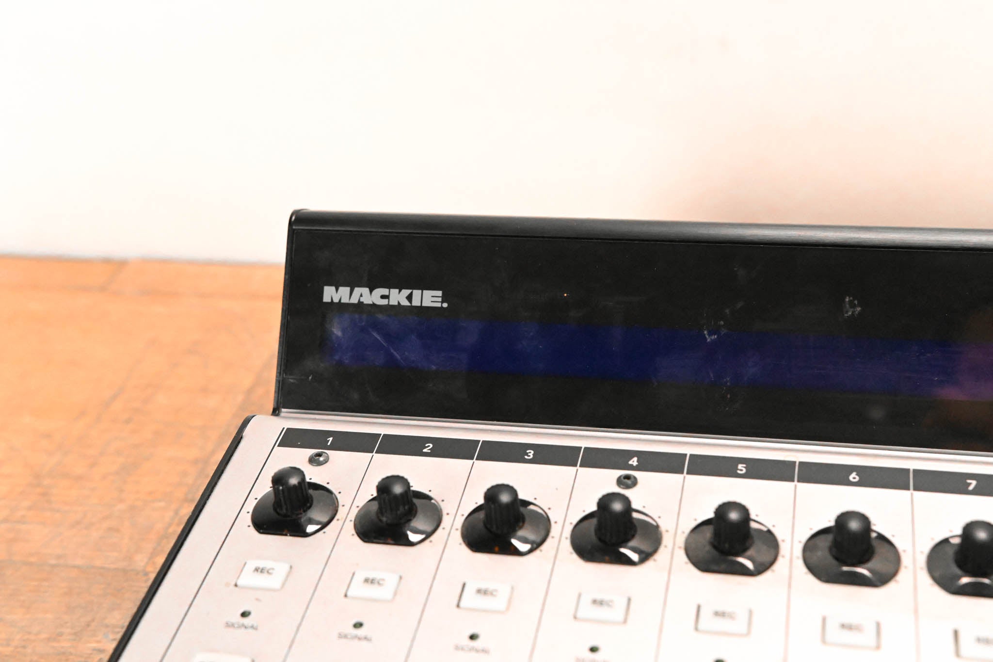 Mackie Control Universal Pro Control Surface (NO POWER SUPPLY)