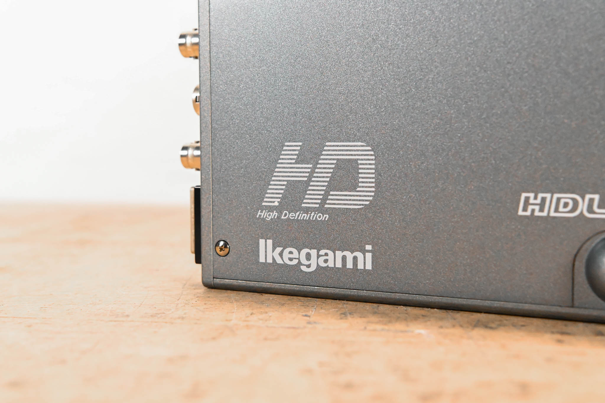Ikegami HDL-45i 3CCD Multi-Purpose HDTV Camera