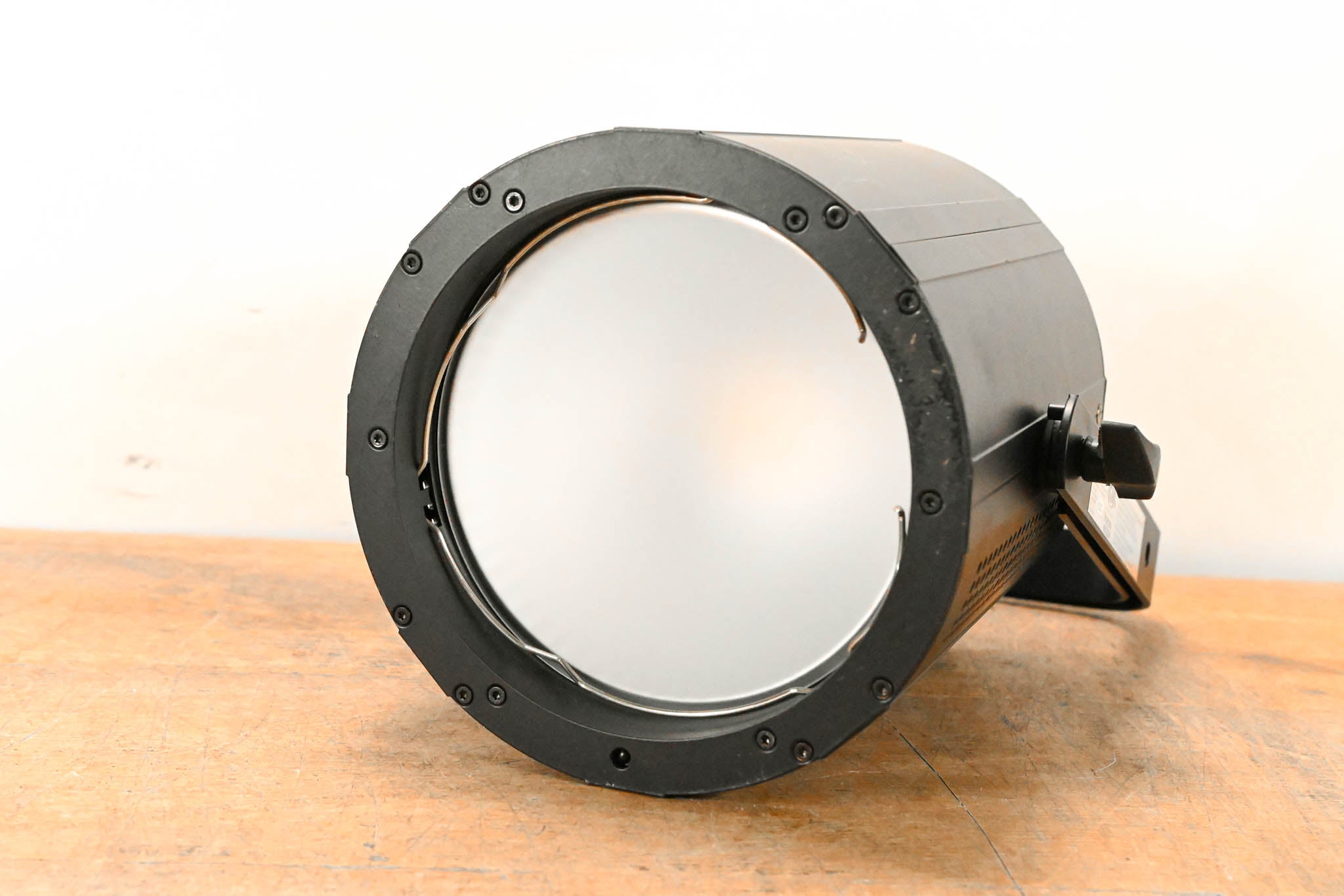 ADJ COB Cannon LP200ST 200W Chip On Board Color Mixing Wash Fixture