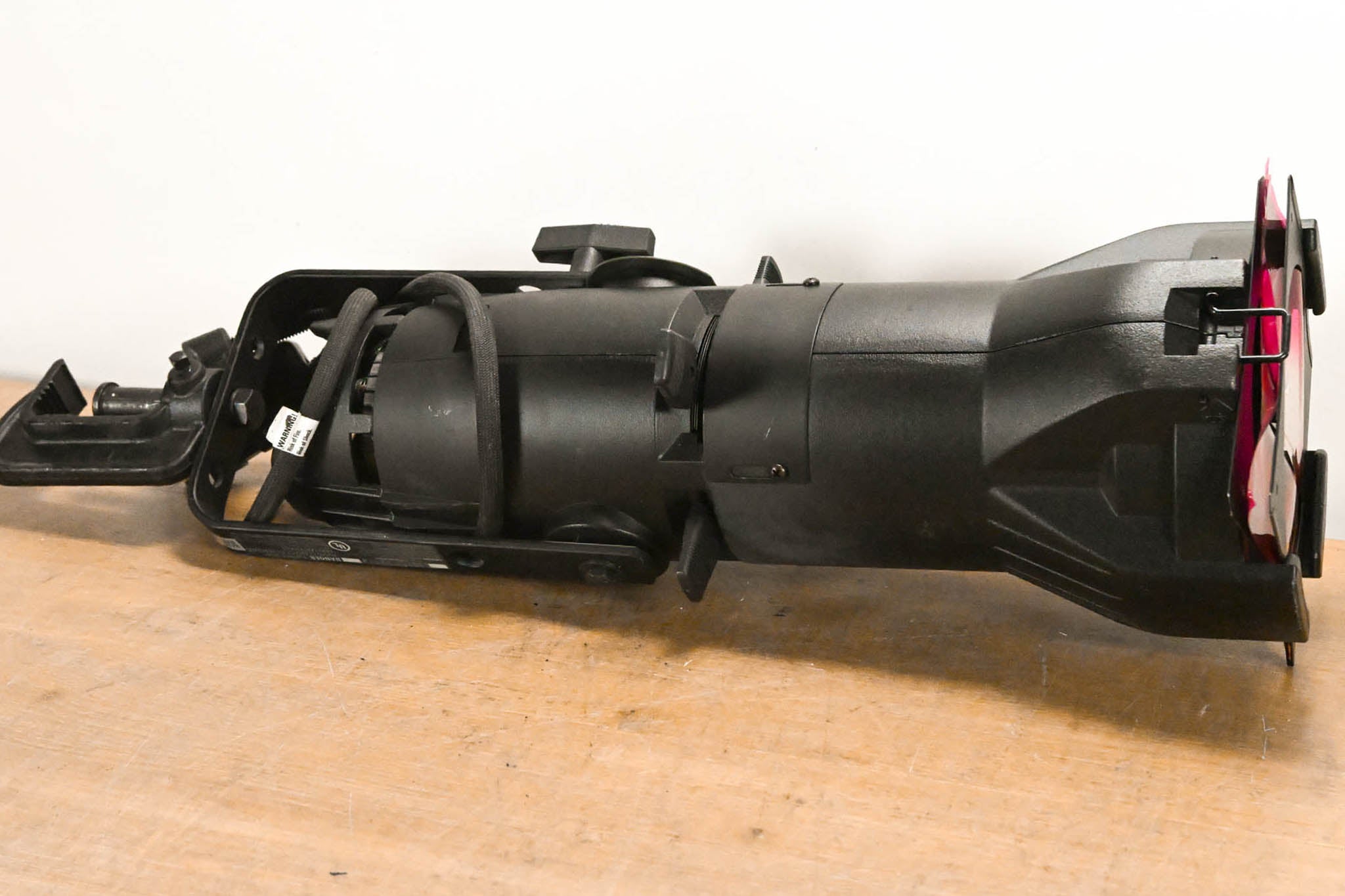 ETC Source Four Jr 26 Degree 575 Ellipsoidal Light