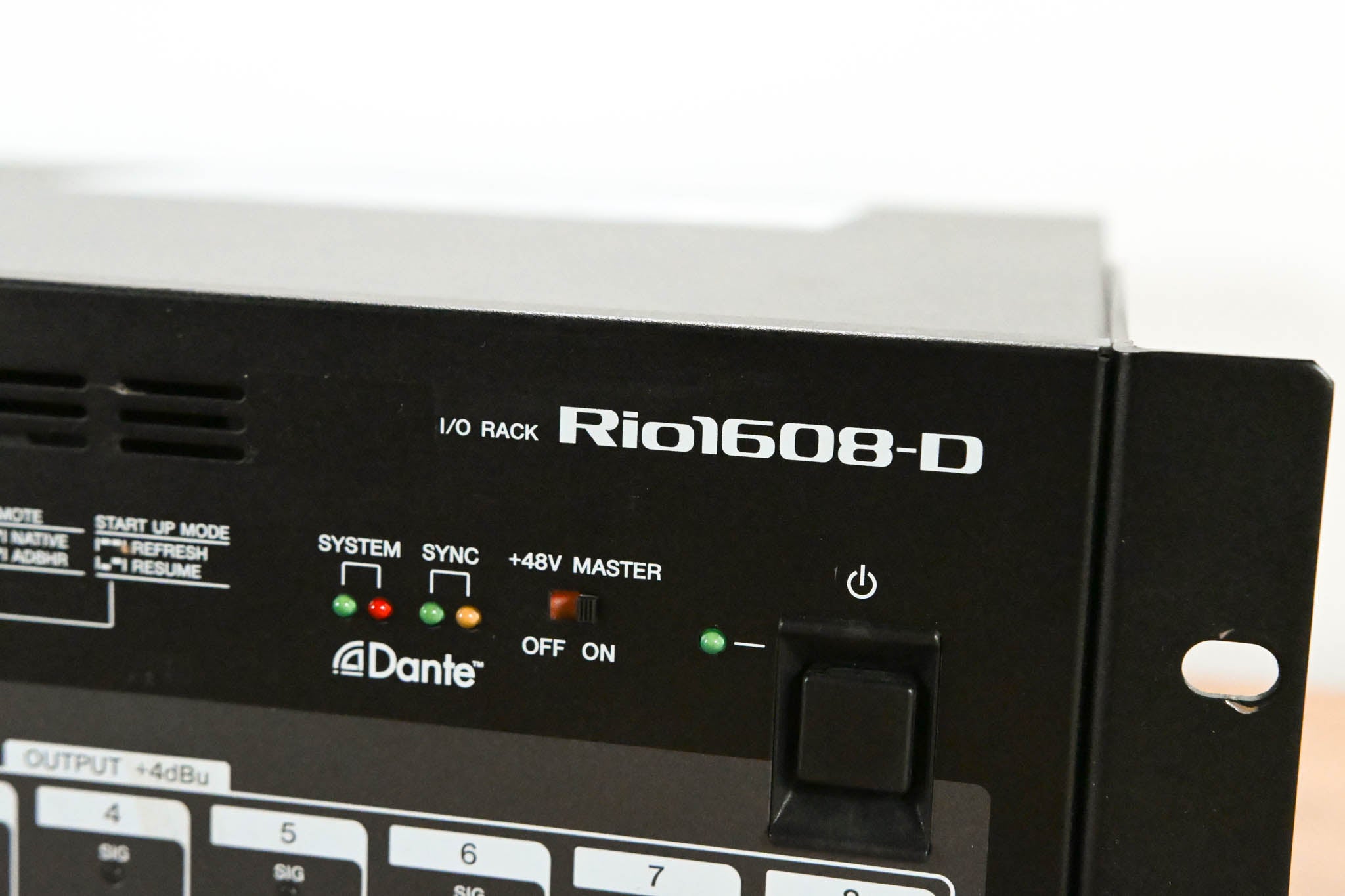 Yamaha Rio1608-D 16x8 Remote Stage Box