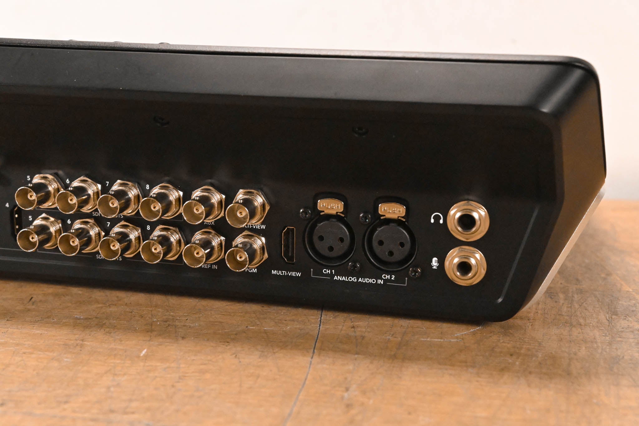 Blackmagic Design ATEM Television Studio Pro HD Live Production Switcher