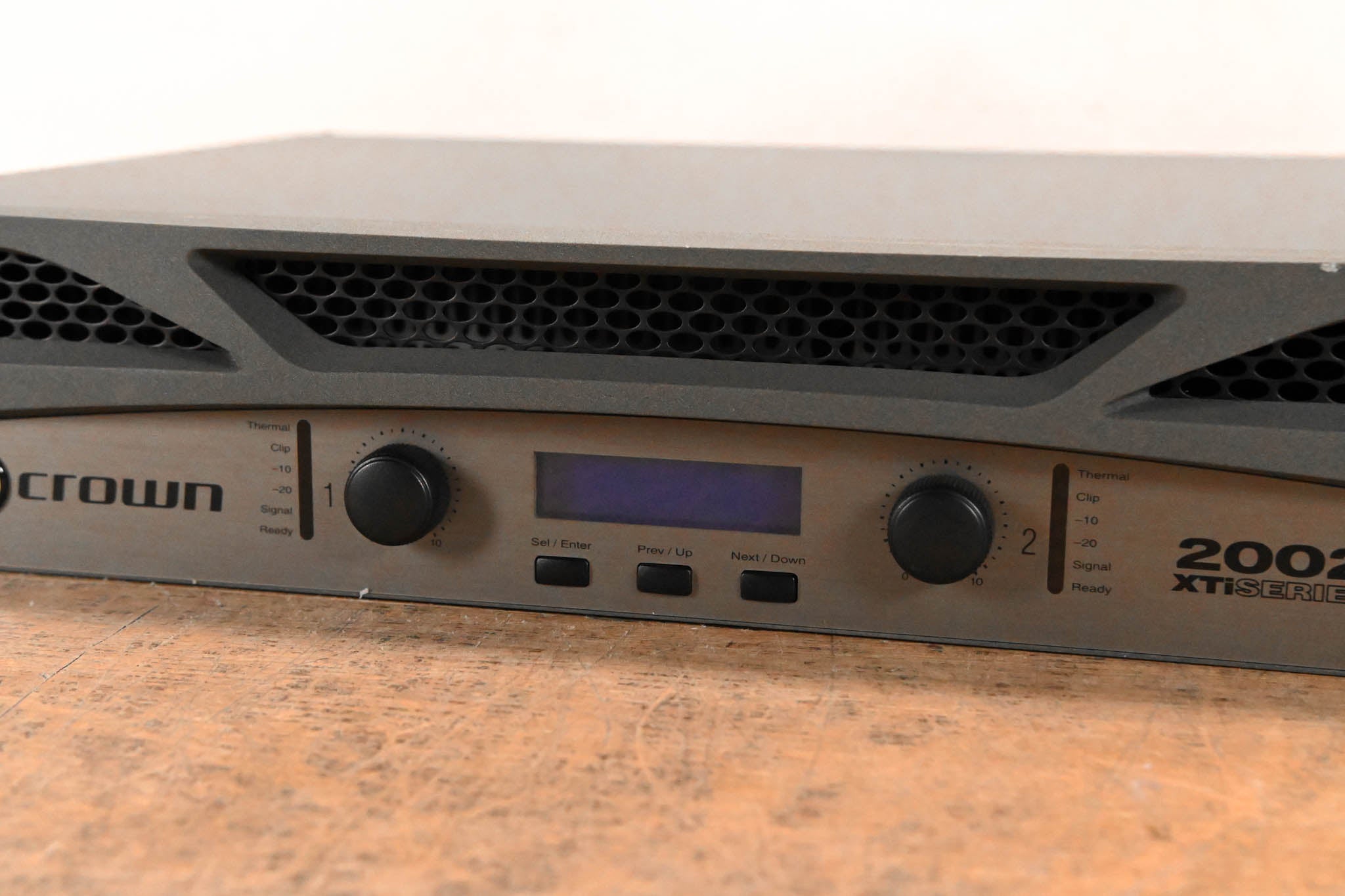 Crown XTi 2002 2-Channel Power Amplifier