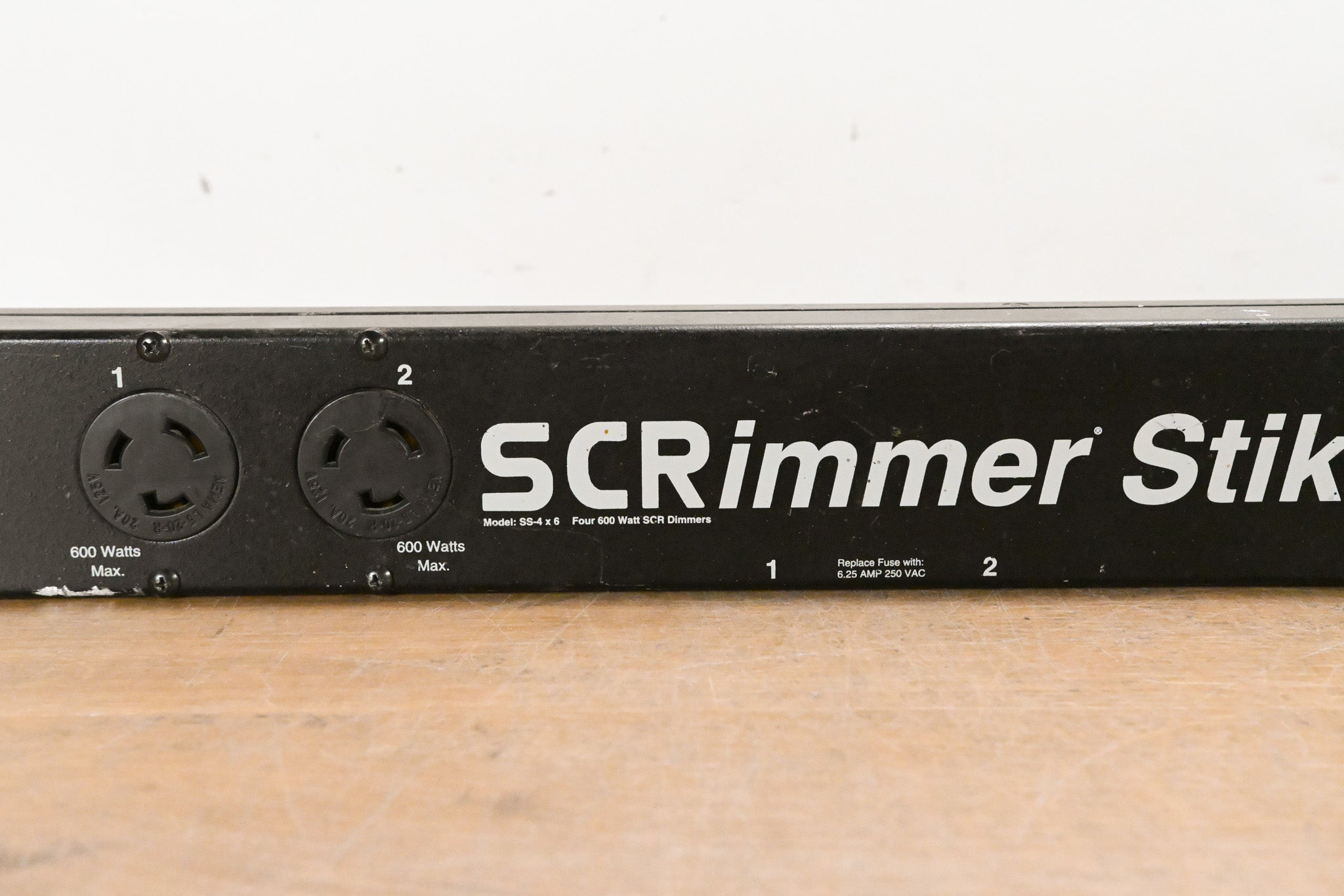 Electronics Diversified, Inc. SCRimmer Stik SS-4x6 4-Output Dimmer