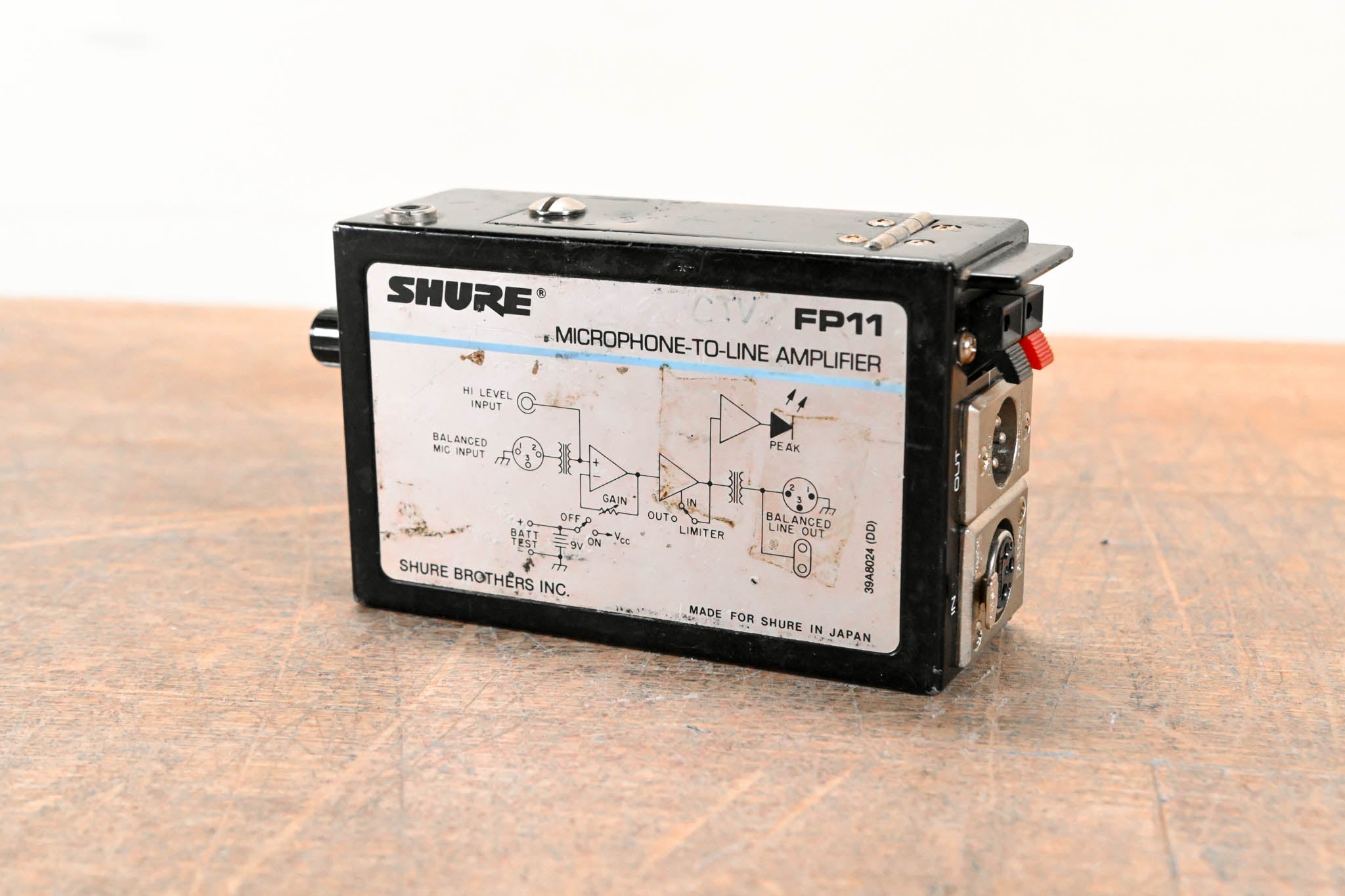 Shure FP11 Microphone-to-Line Amplifier