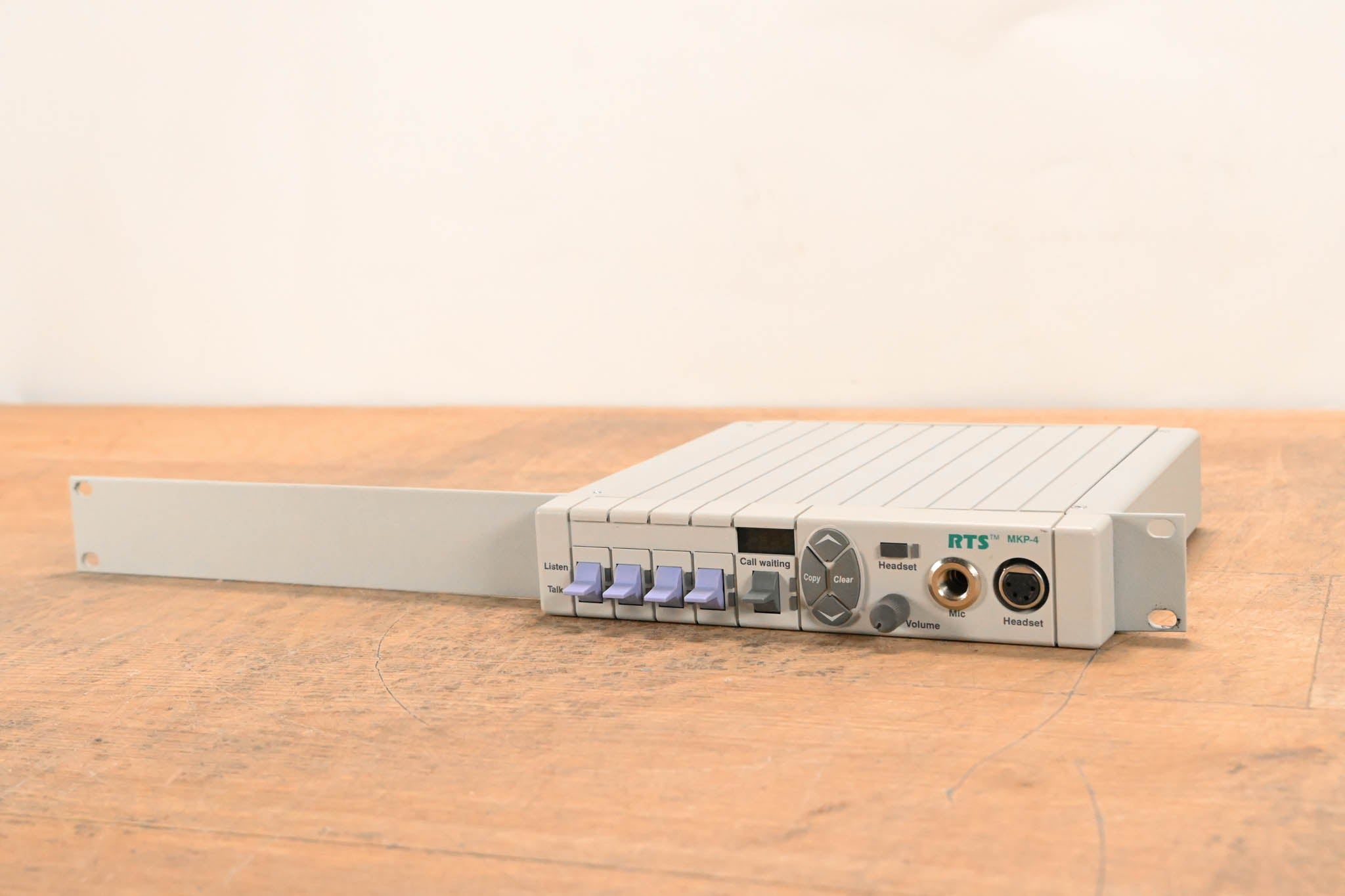 RTS MKP-4 4-Position Rackmount/Desktop Keypanel  - 4 pin