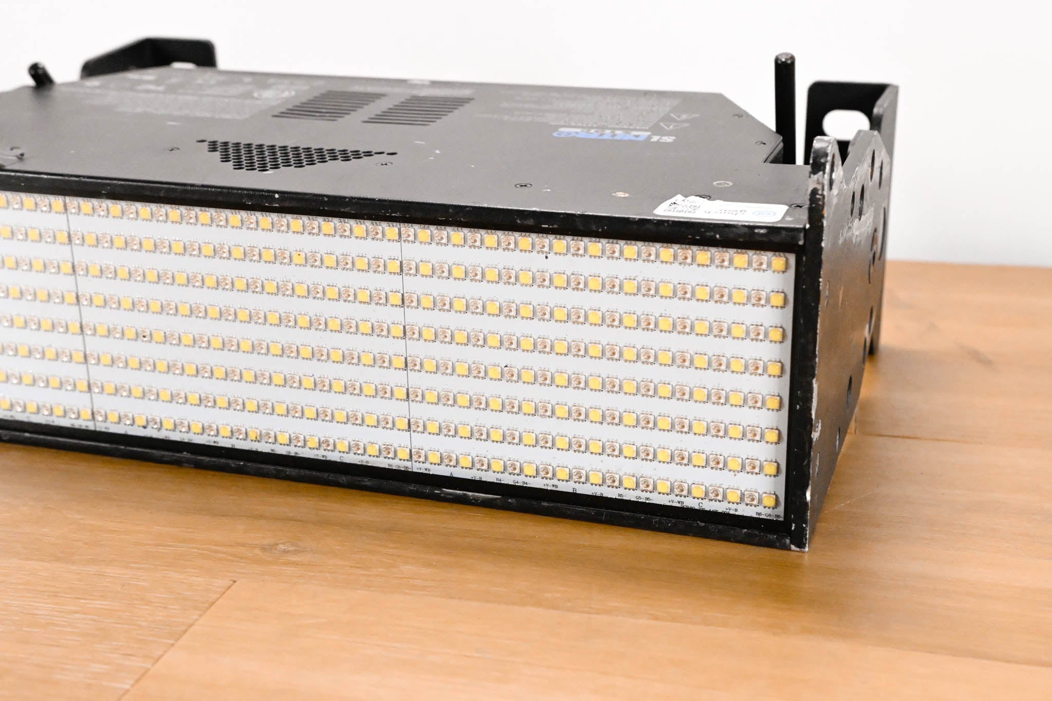 Philips Showline SL Nitro 510C RGBW LED Strobe Light