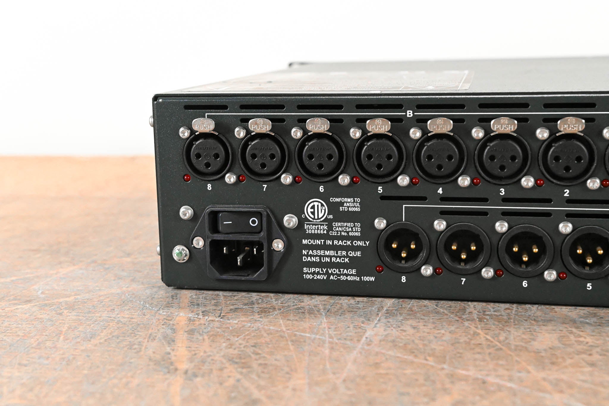 Midas DL153 16-input / 8-output Stage Box