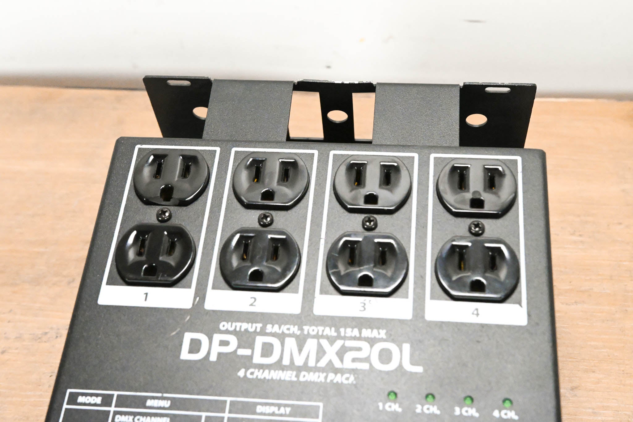 American DJ DP-DMX20L Four-Channel DMX Dimmer Pack