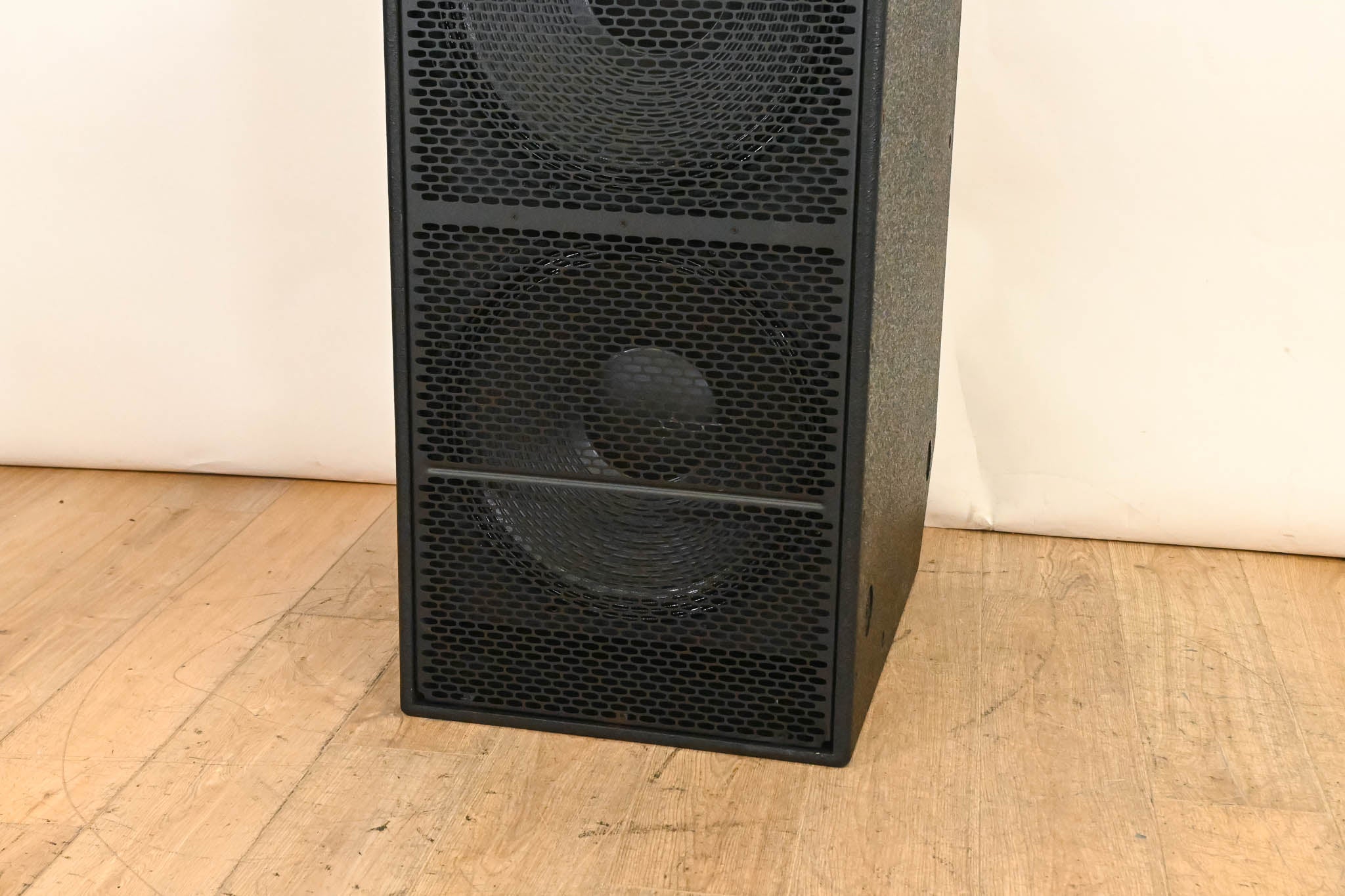 Fulcrum Acoustic Sub218L Dual 18” Passive Subwoofer
