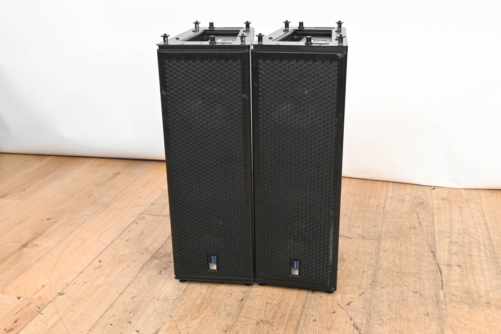 Meyer Sound M'elodie High-Power Curvilinear Array Loudspeaker (PAIR)