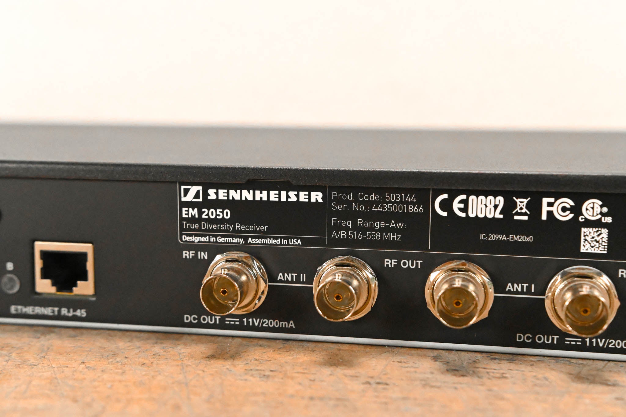 Sennheiser EM 2050 Dual-Channel Wireless Receiver Aw Range: 516-558 MHz