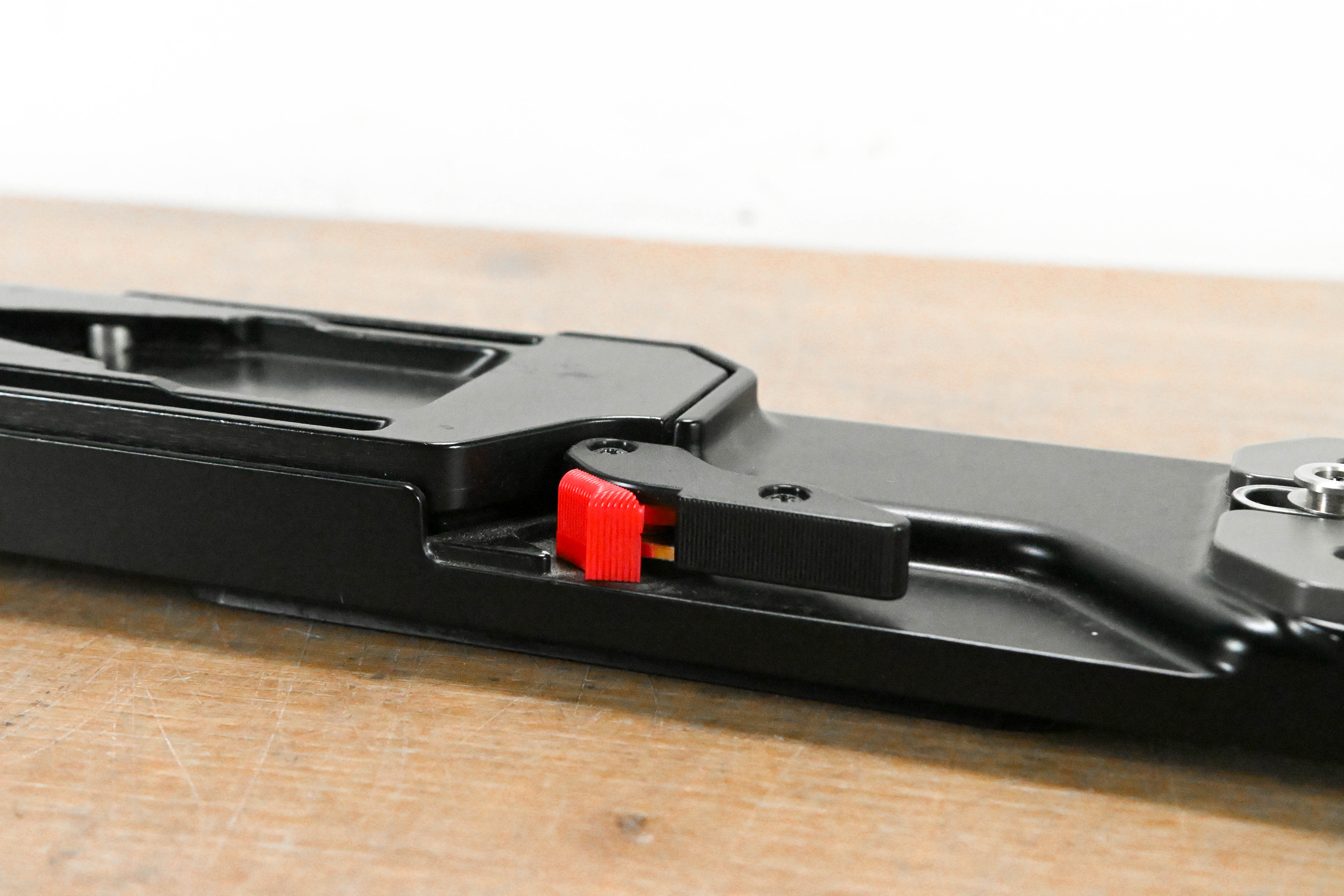 Panasonic SHAN-TM700 Quick Release Tripod Adapter