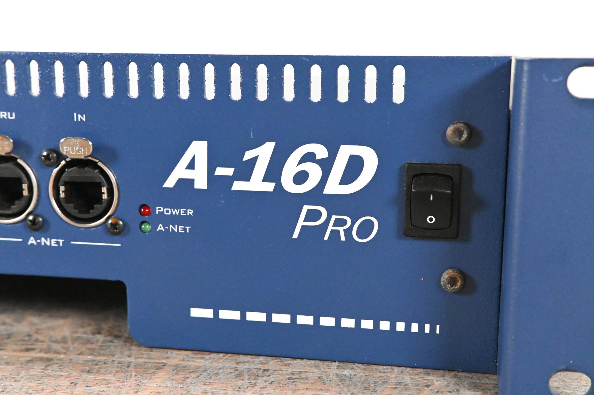 Aviom A-16D Pro A-Net Distributor