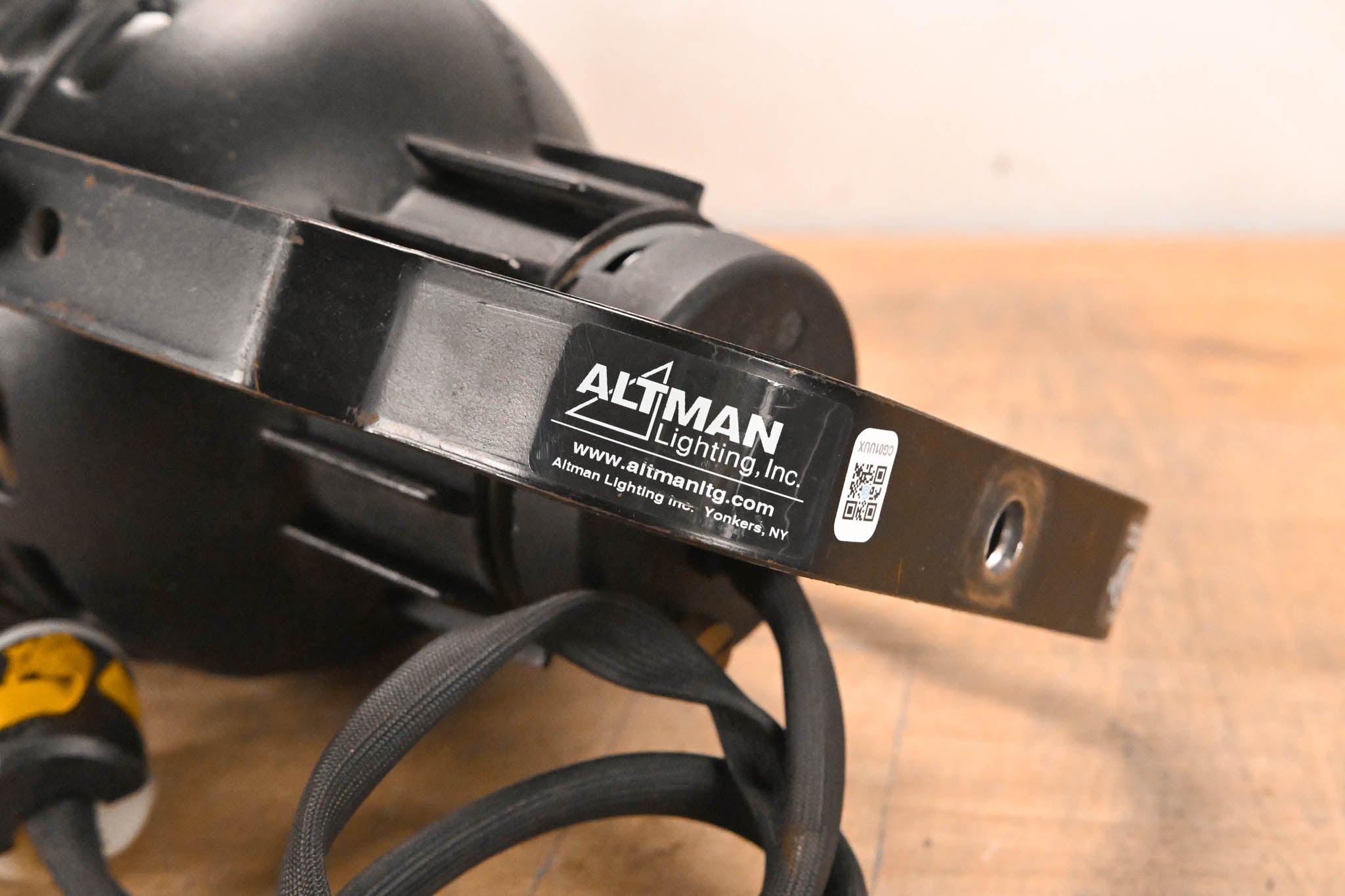 Altman 360Q 6" x 12" 750W Ellipsoidal Light