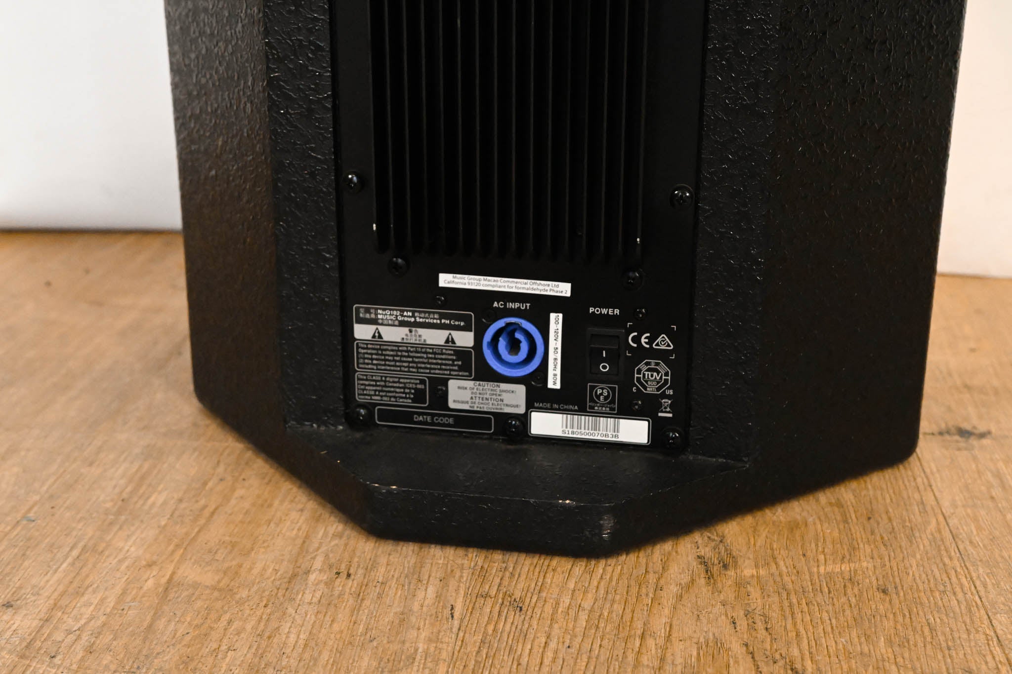 Turbosound NuQ102-AN 10" 600W Loudspeaker w/ Klark Teknik DSP & Ultranet