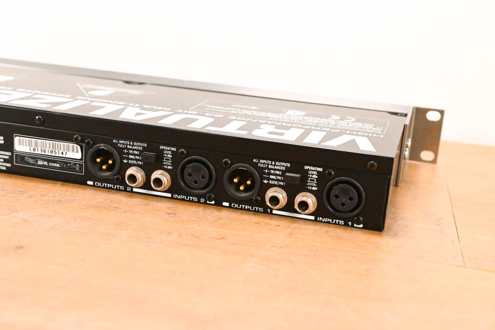 Behringer Virtualizer Pro DSP2024P 24-Bit Multi-Effects Processor